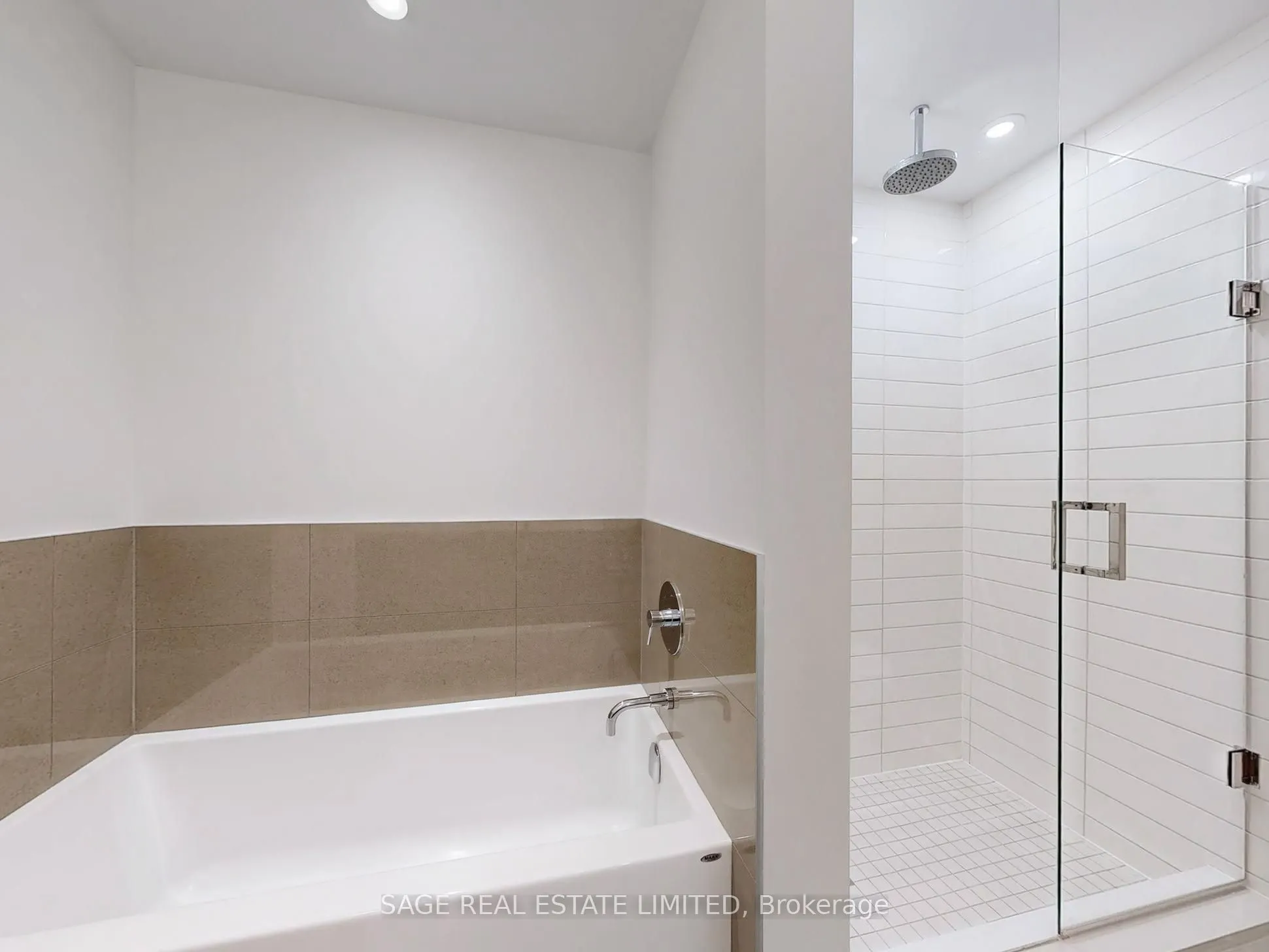 88 Cumberland Street, #2102