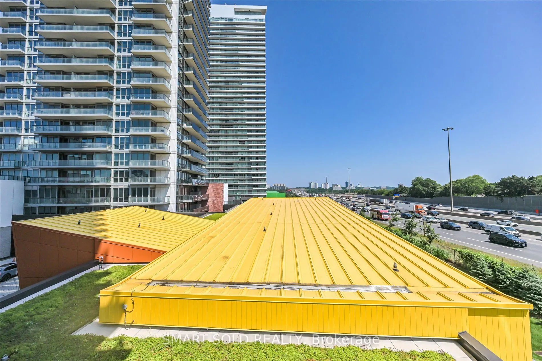 85 Mcmahon Drive, #502