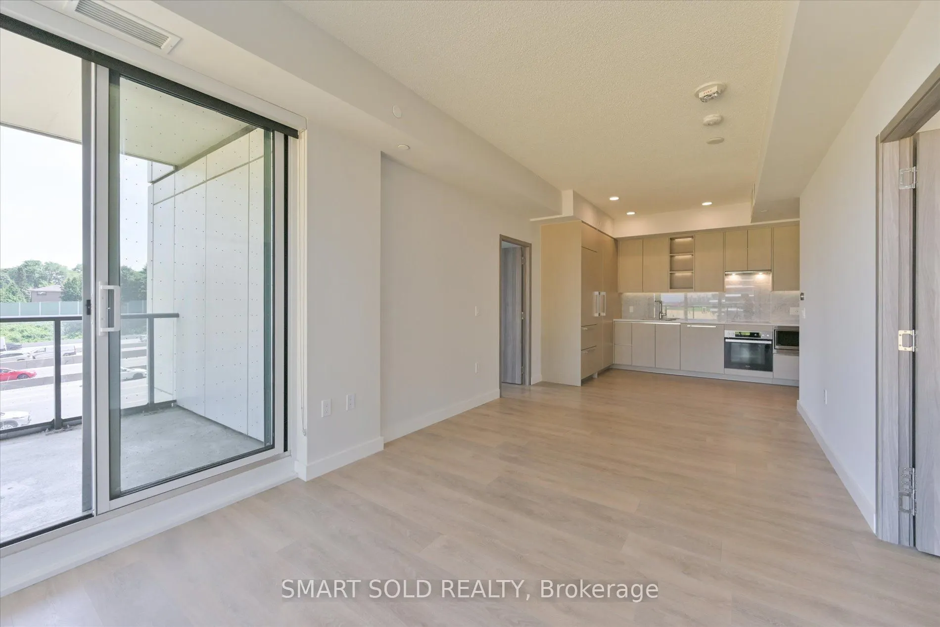 85 Mcmahon Drive, #502