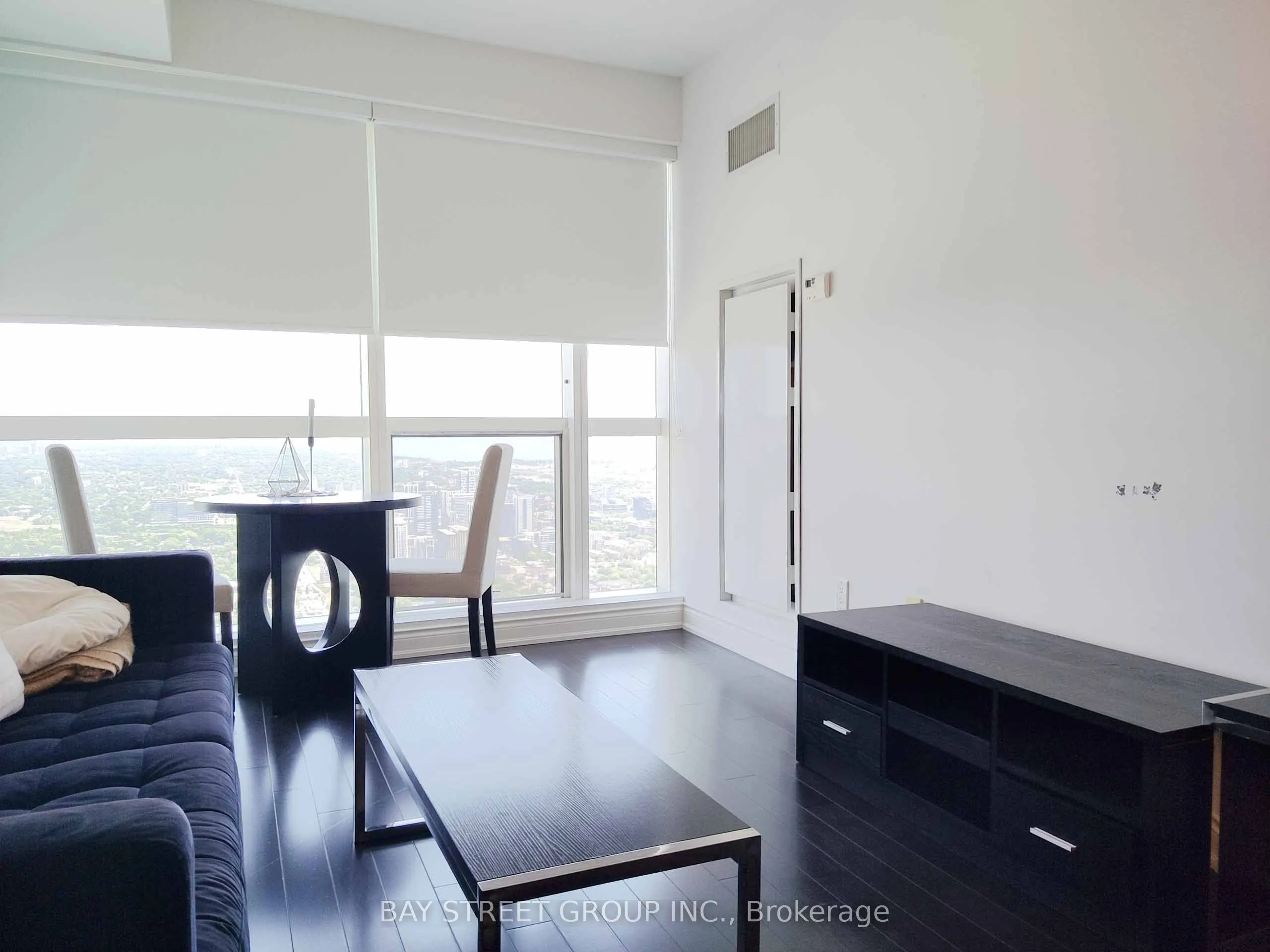 388 Yonge Street, #6704