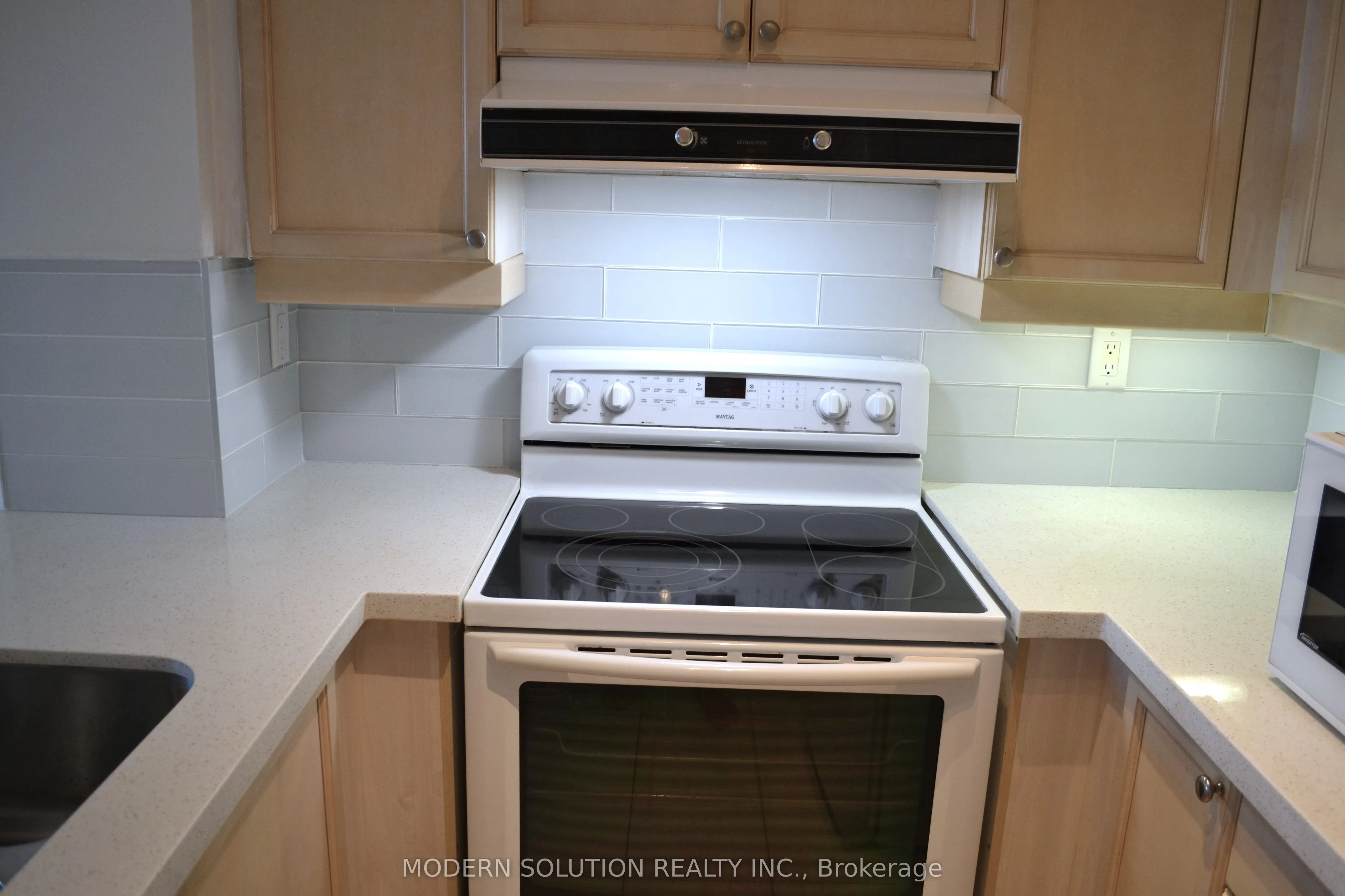 1 Rean Drive, #610