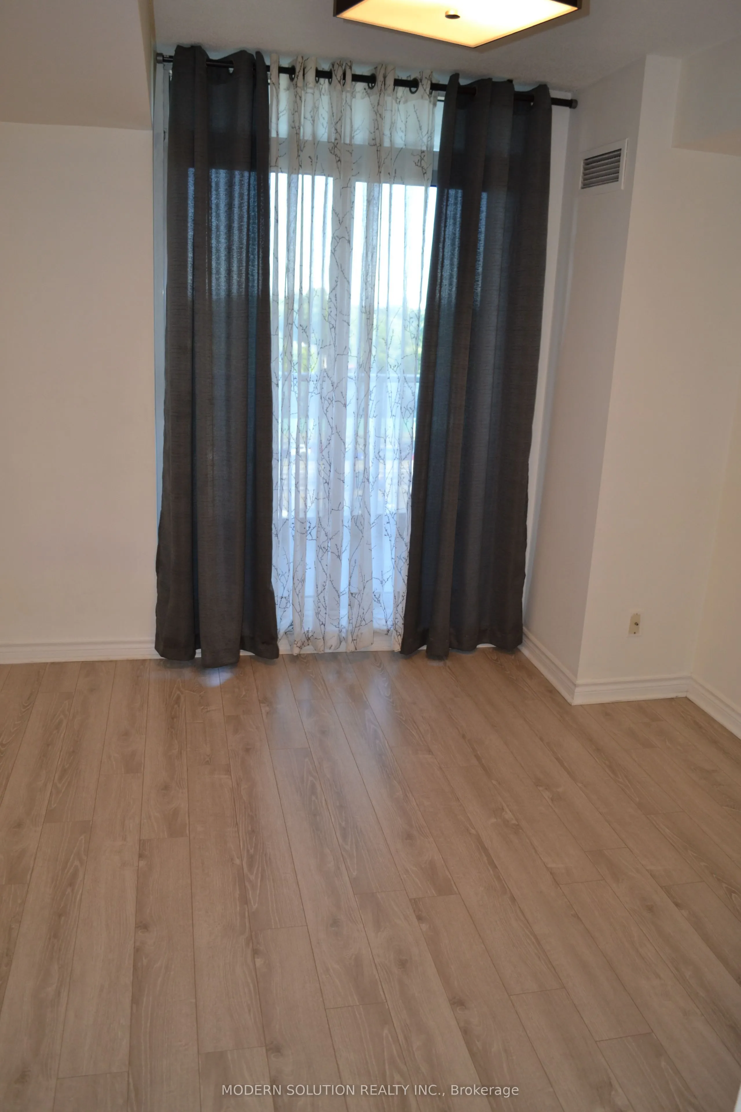 1 Rean Drive, #610