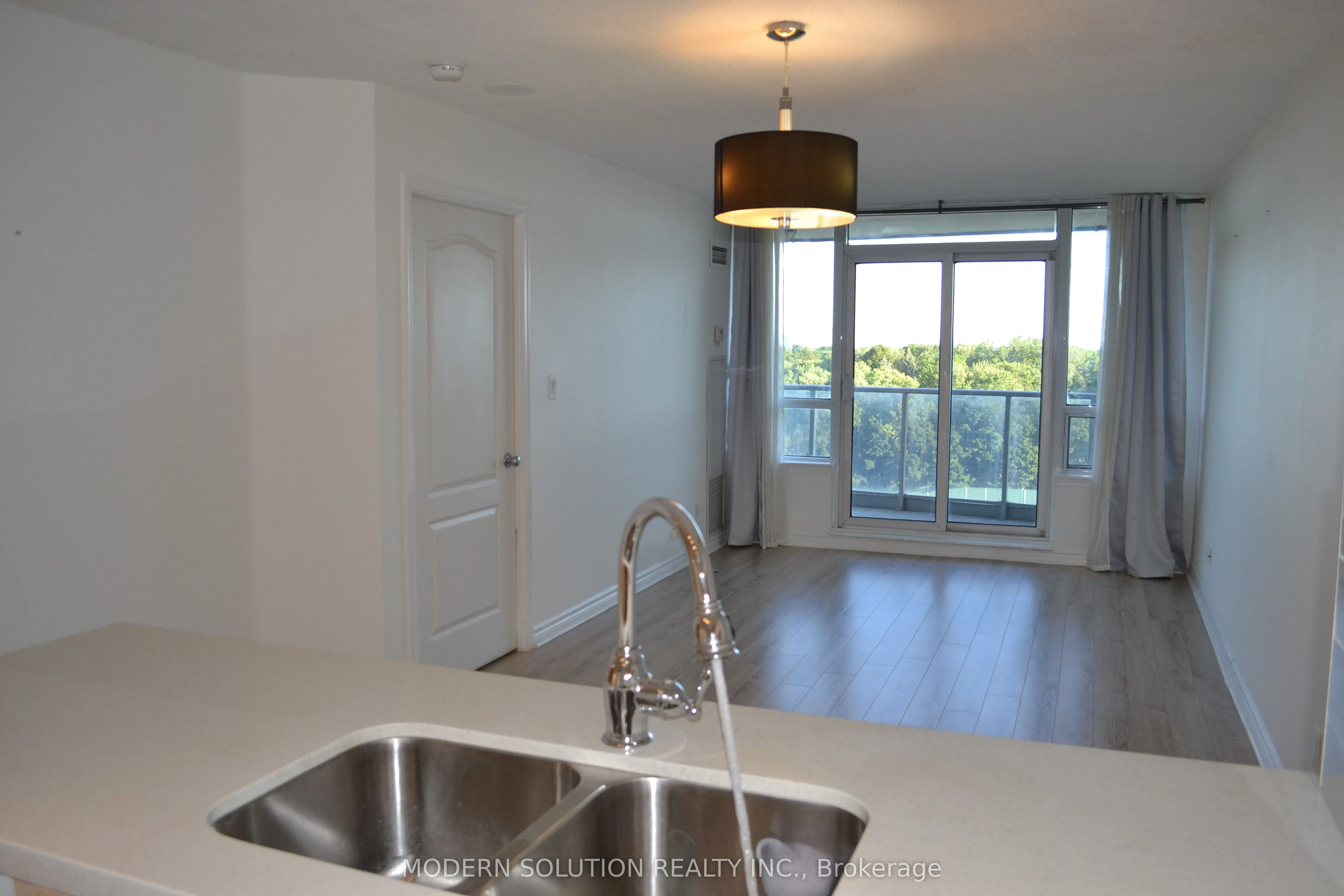 1 Rean Drive, #610