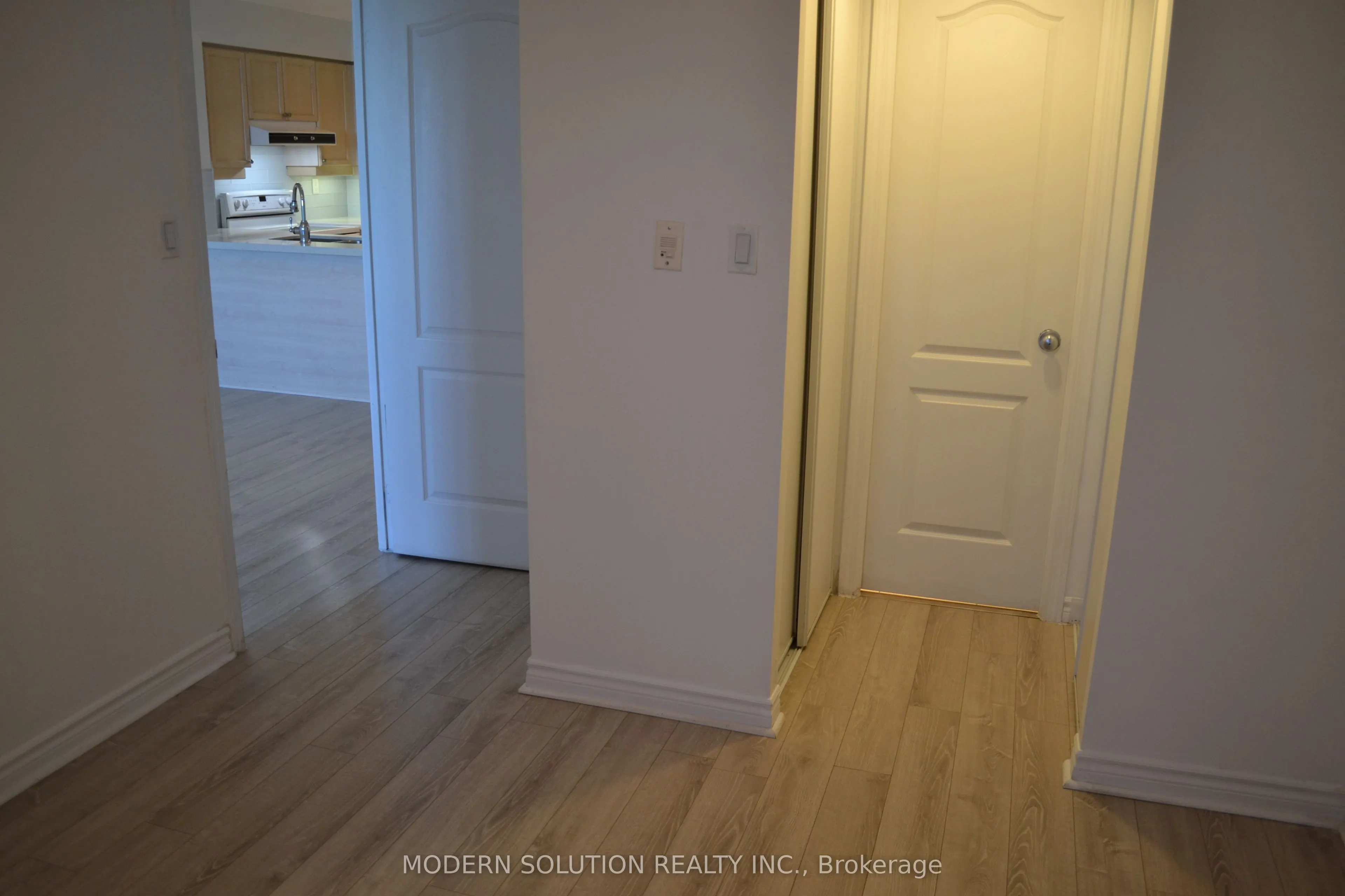 1 Rean Drive, #610