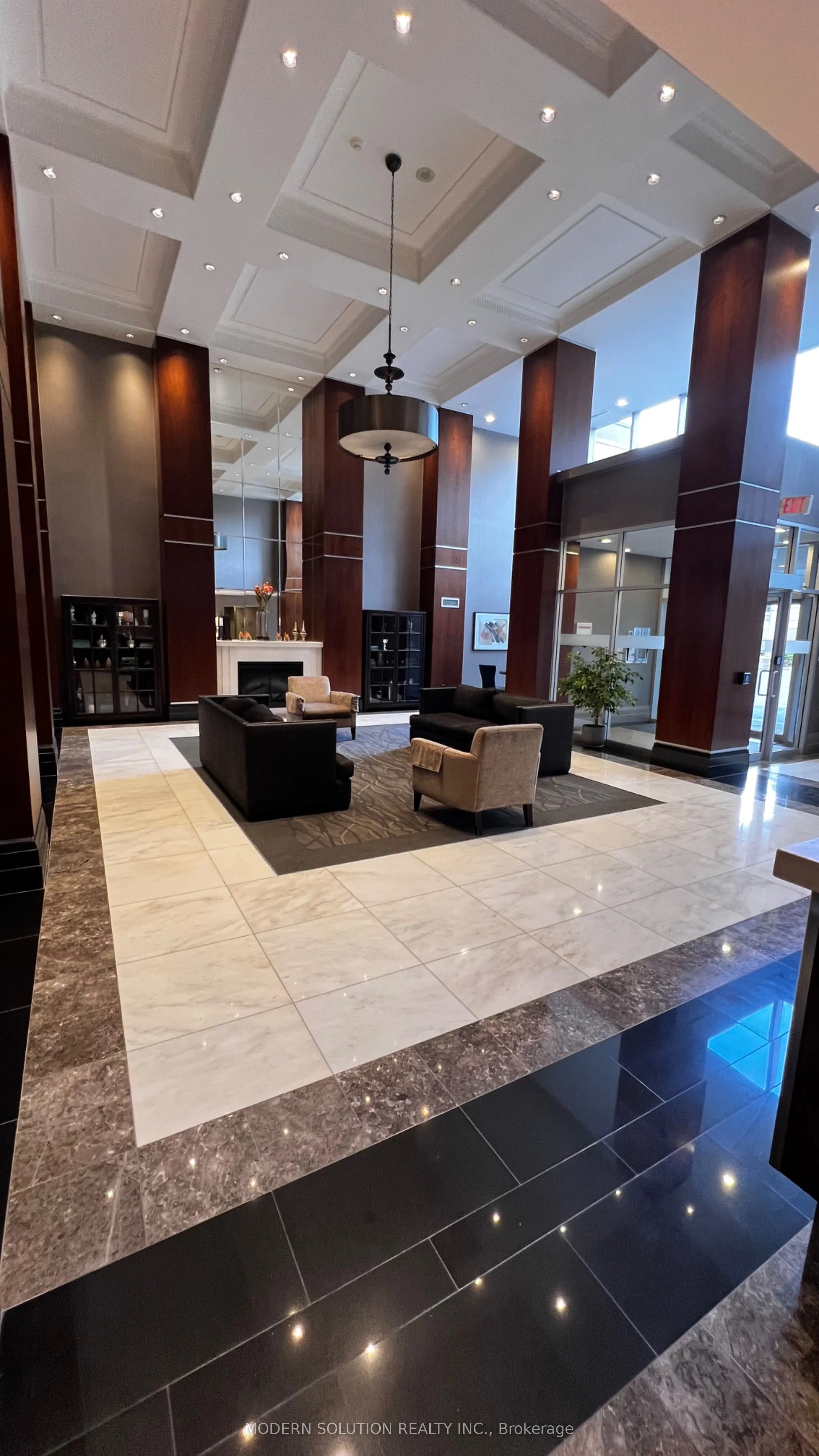 1 Rean Drive, #610