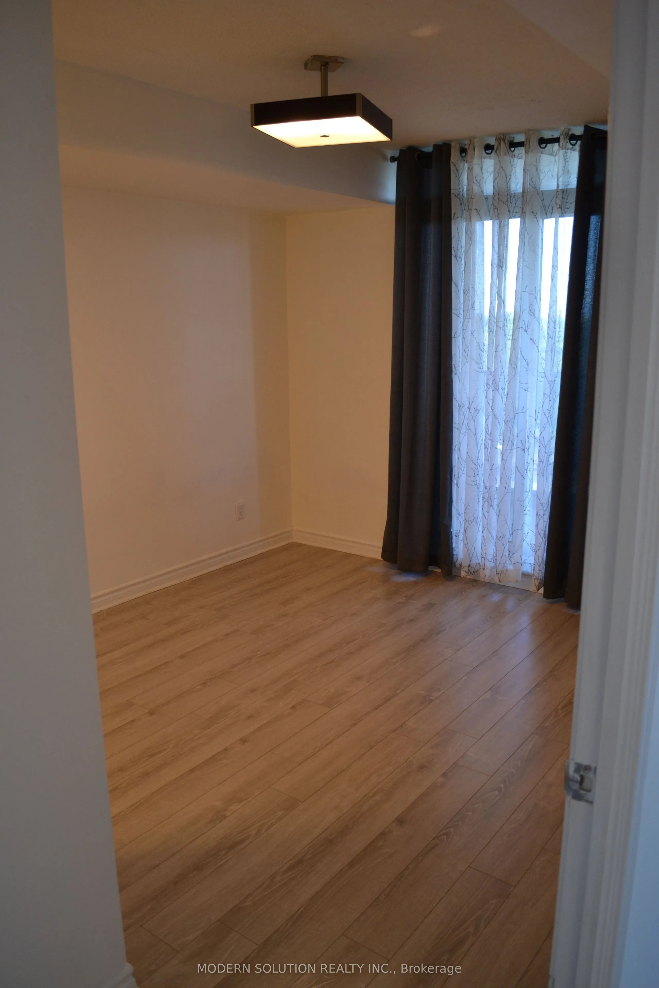 1 Rean Drive, #610