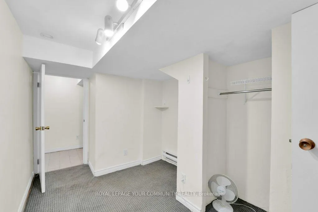 390 Davenport Road