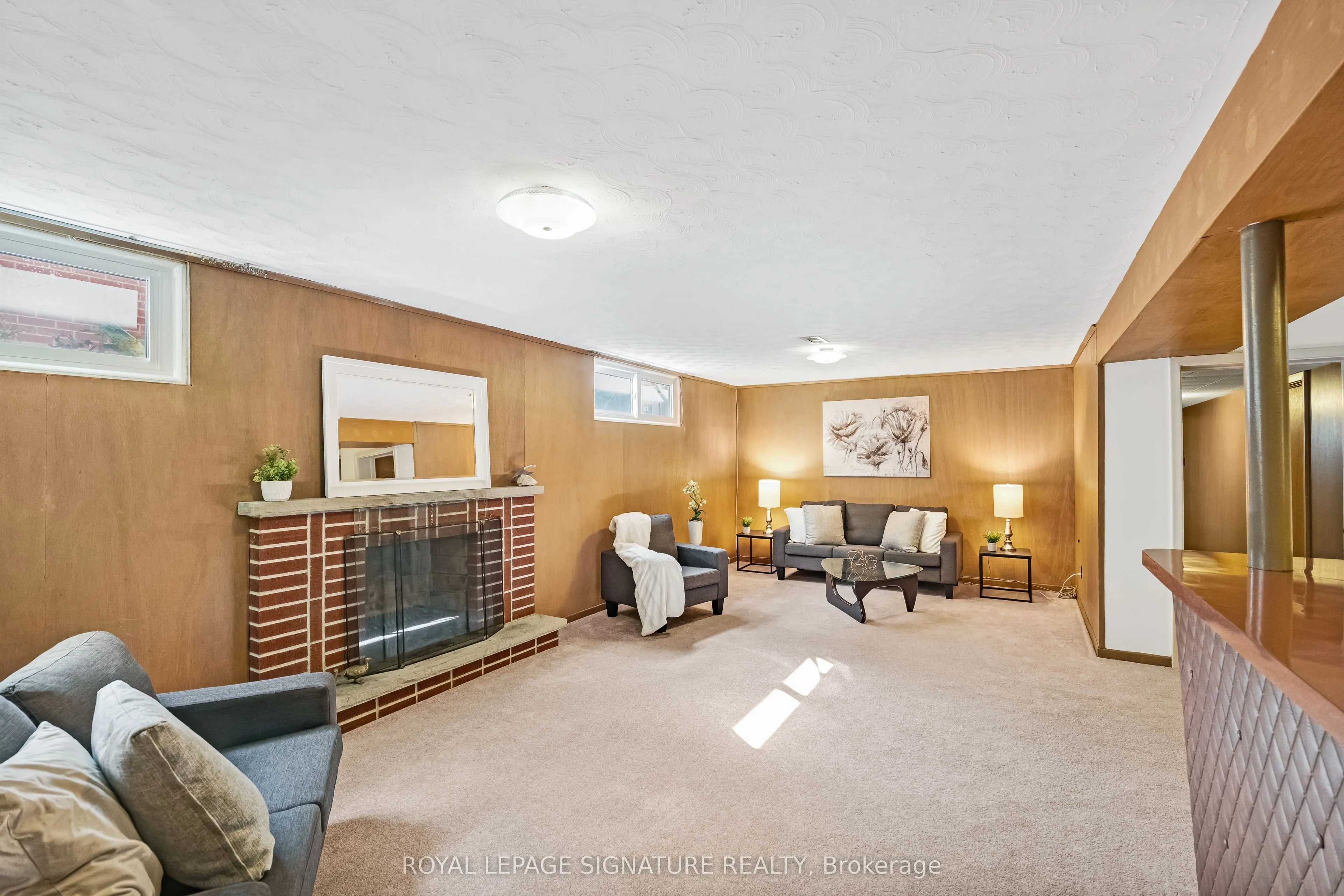 186 Burbank Drive