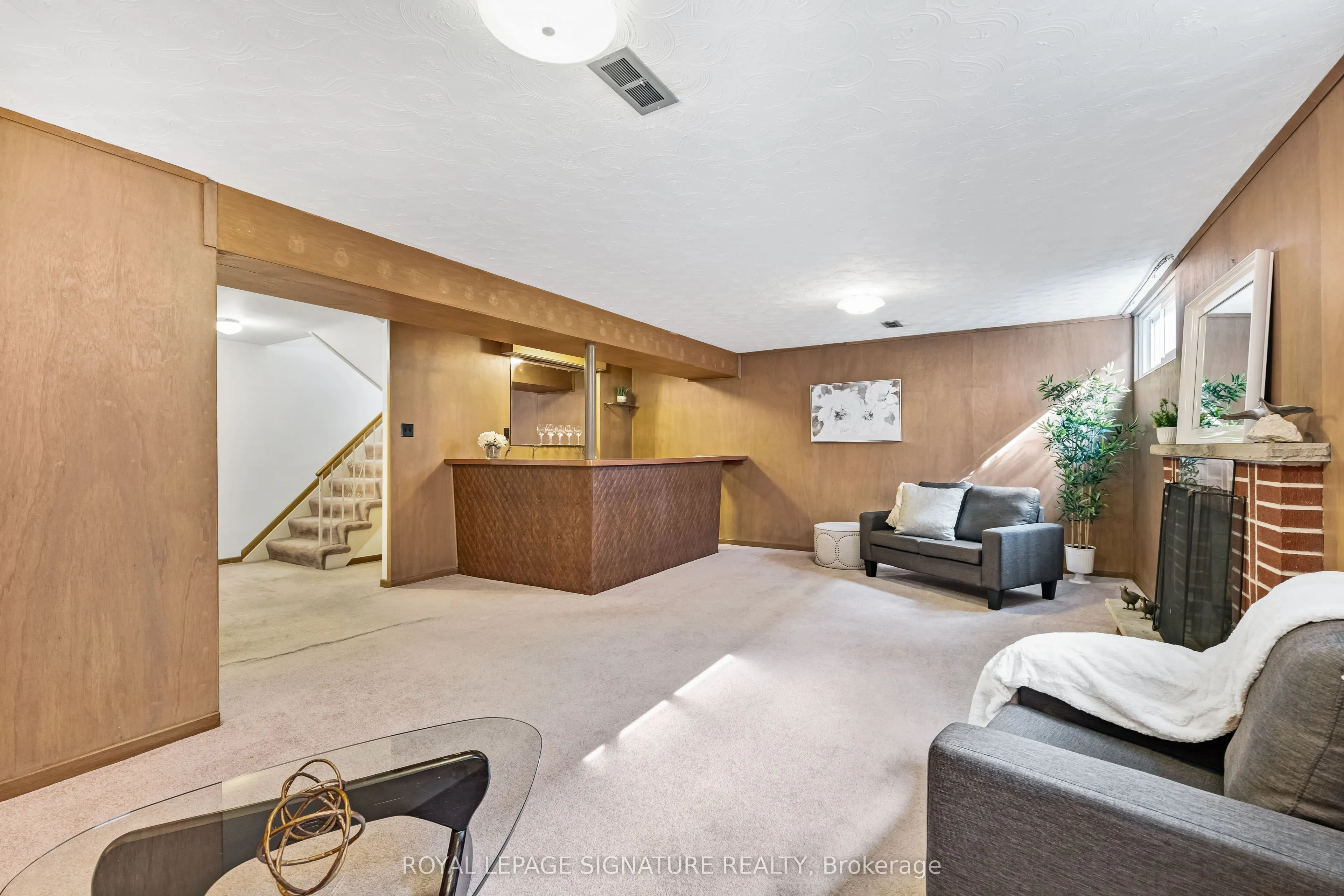 186 Burbank Drive