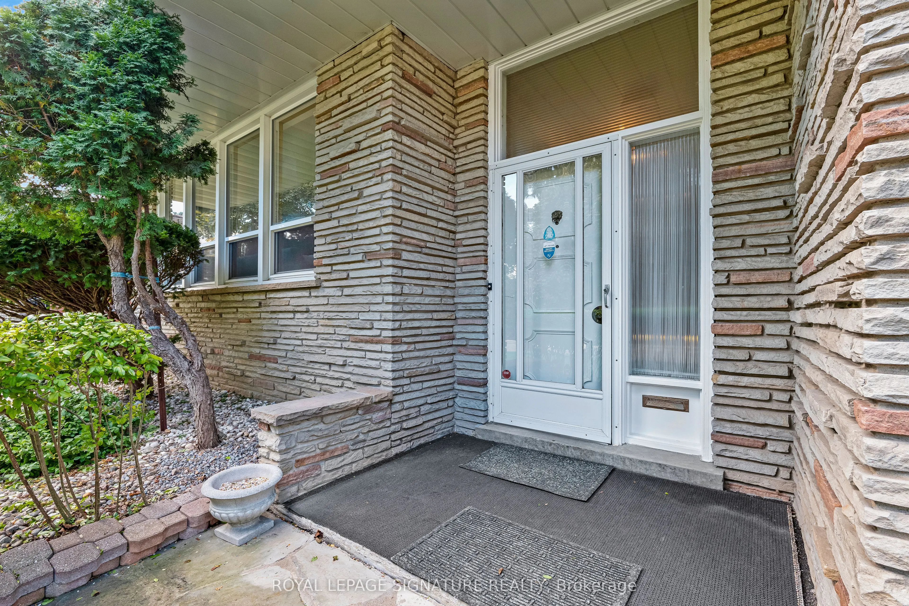 186 Burbank Drive