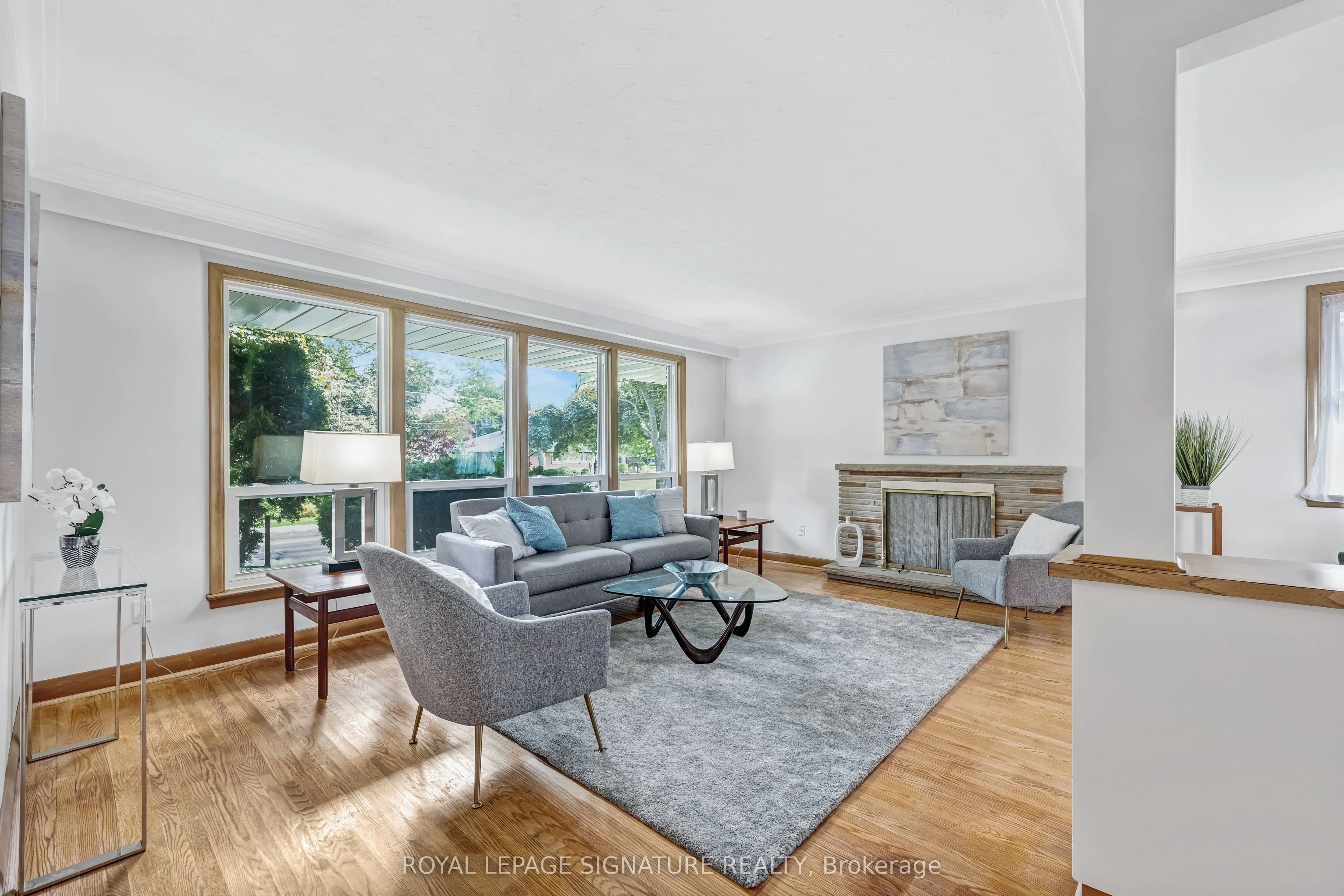186 Burbank Drive