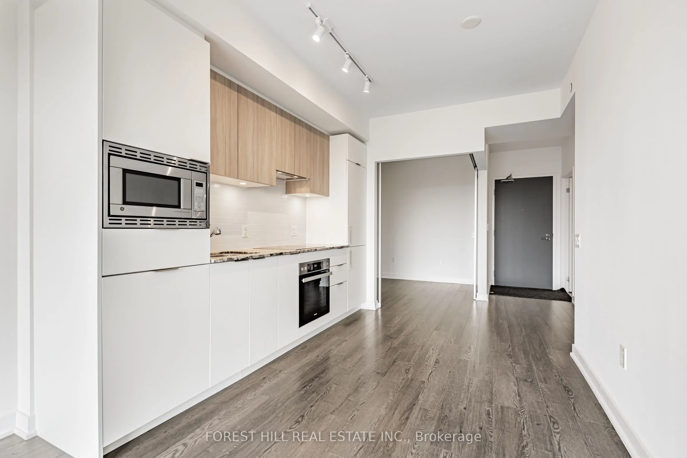 20 O'Neill Road, #815