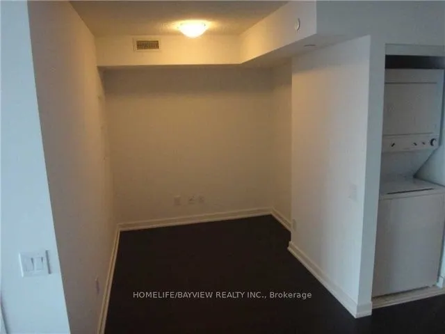 72 Esther Shiner Boulevard, #2009