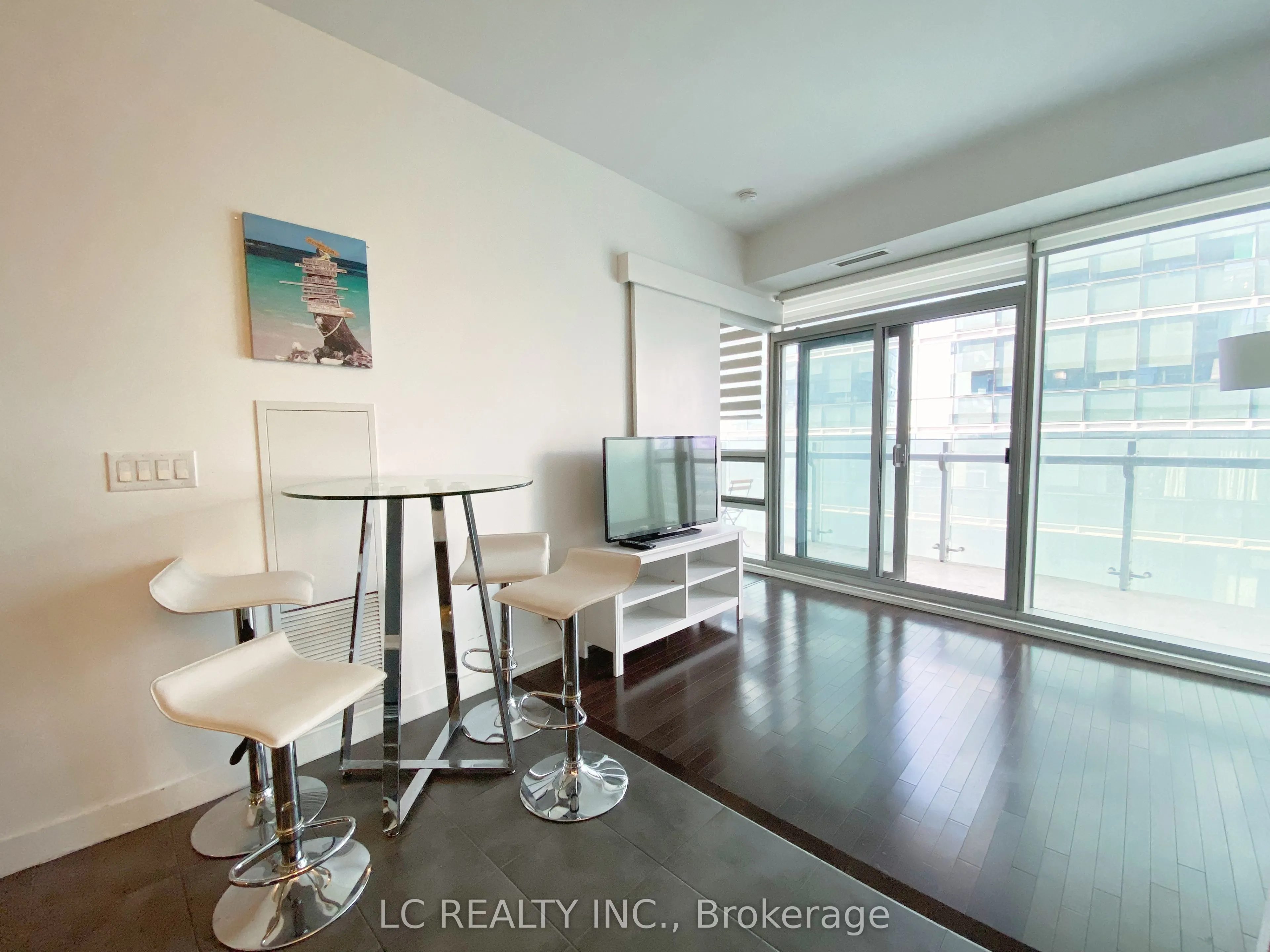 14 York Street, #3909