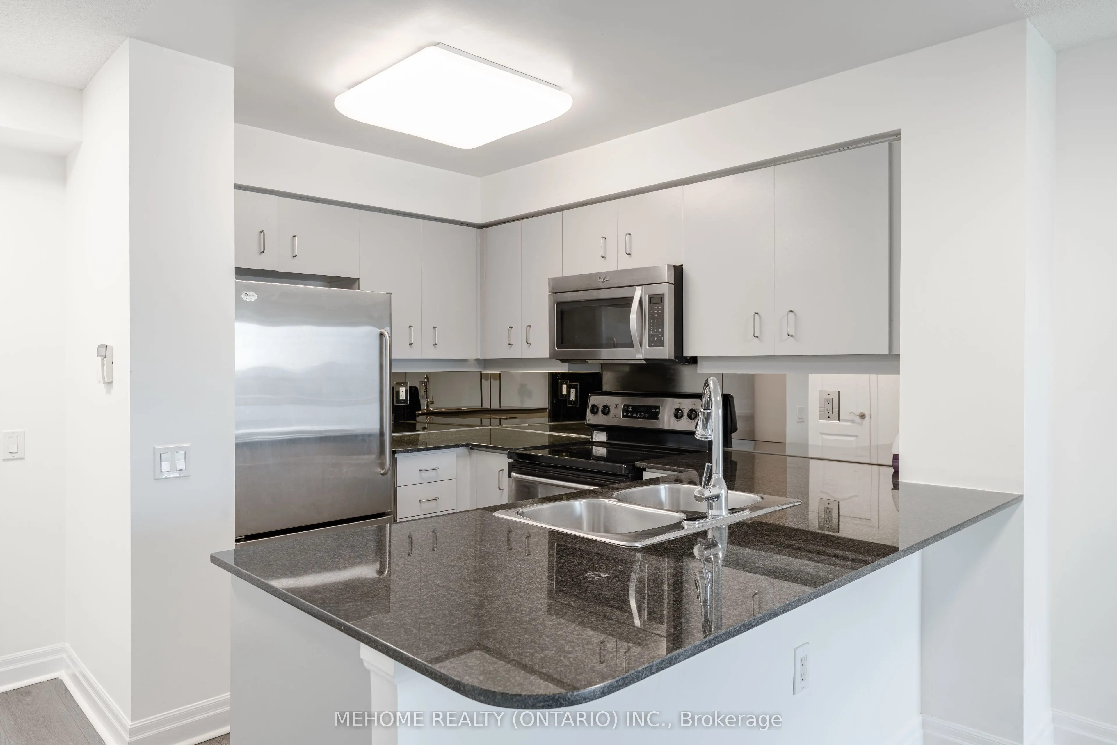 21 Hillcrest Avenue, #1804