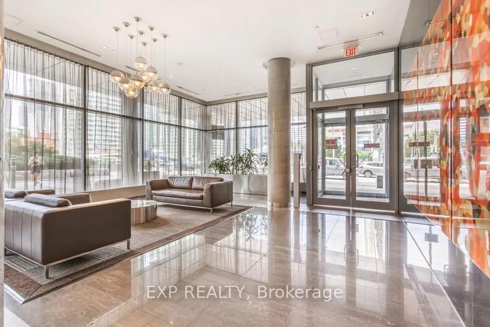 4K Spadina Avenue, #722