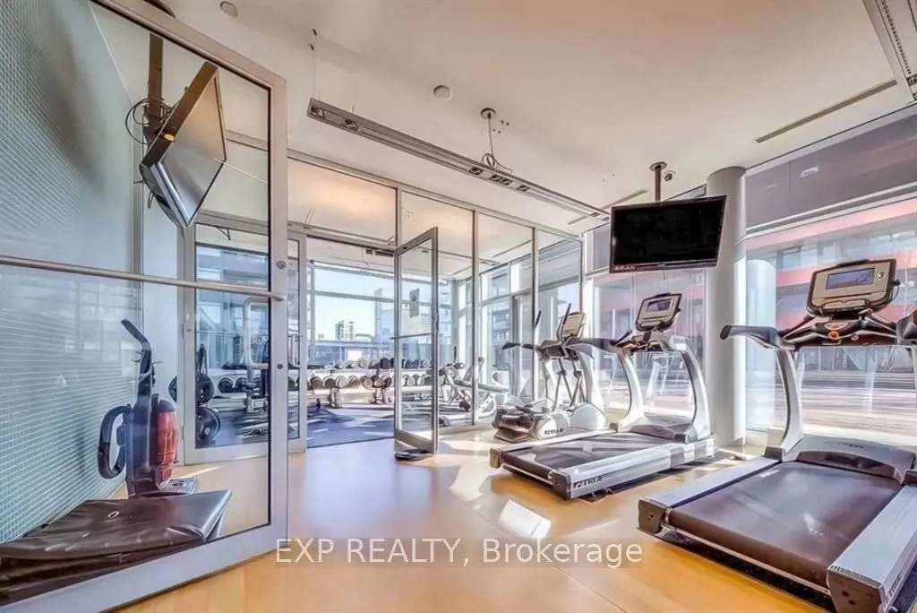 4K Spadina Avenue, #722