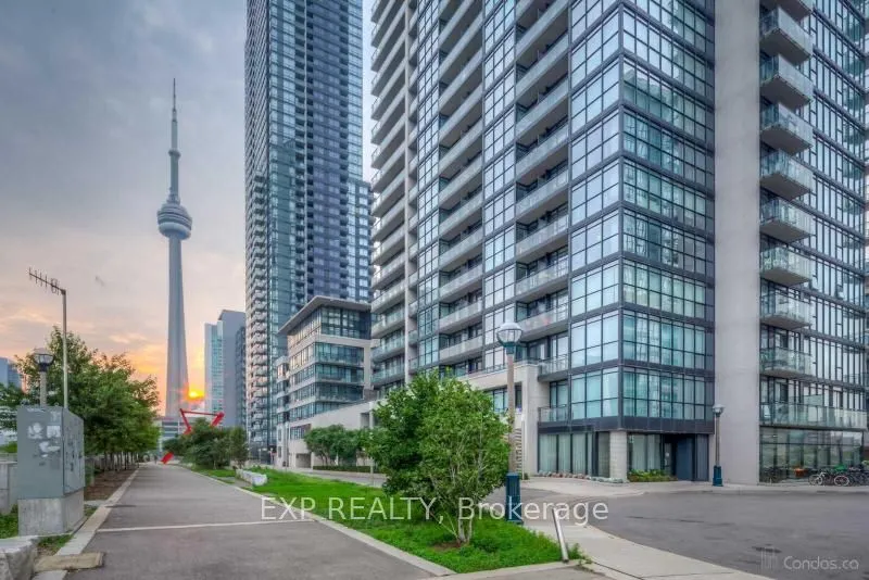 4K Spadina Avenue, #722