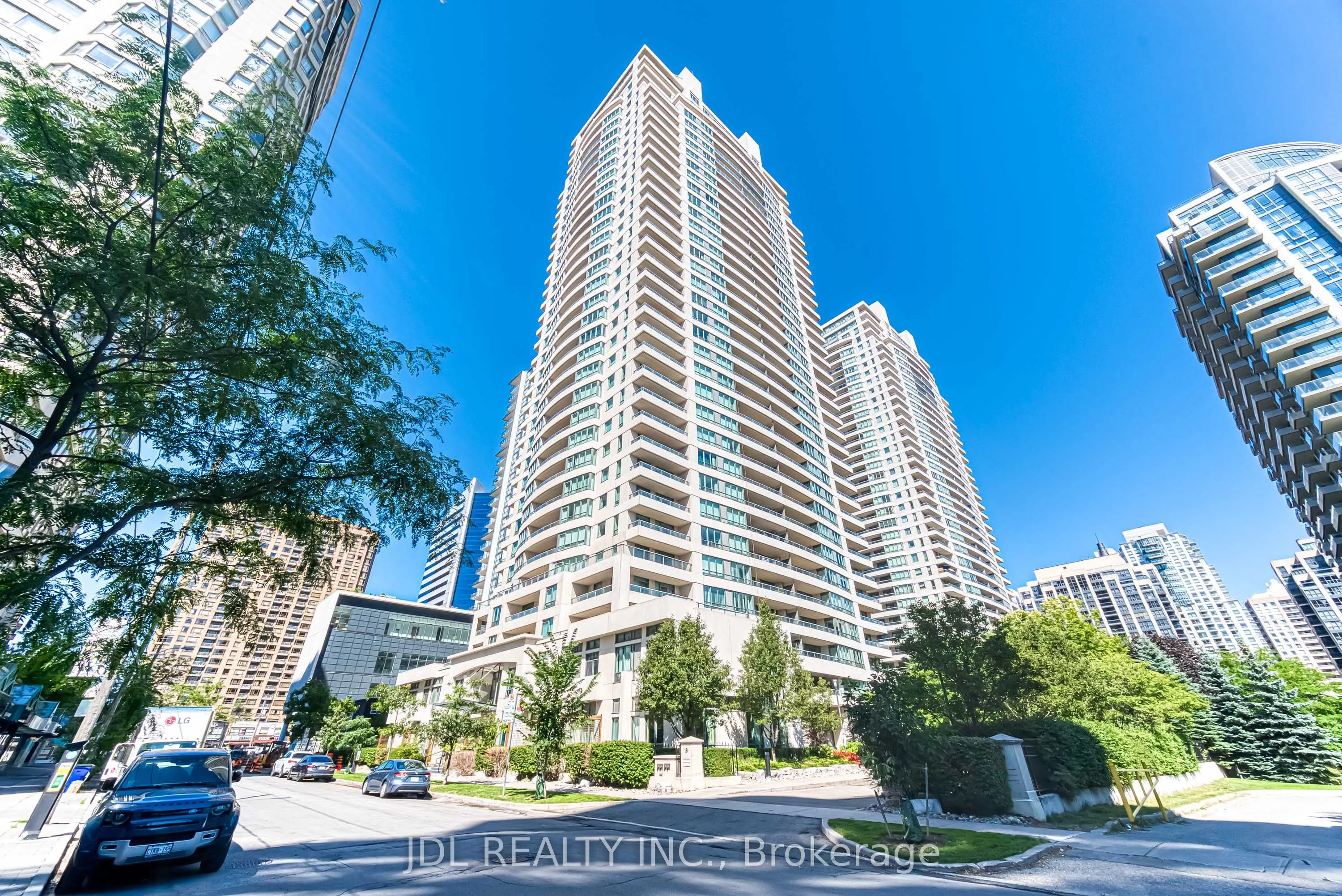 18 Spring Garden Avenue, #3706