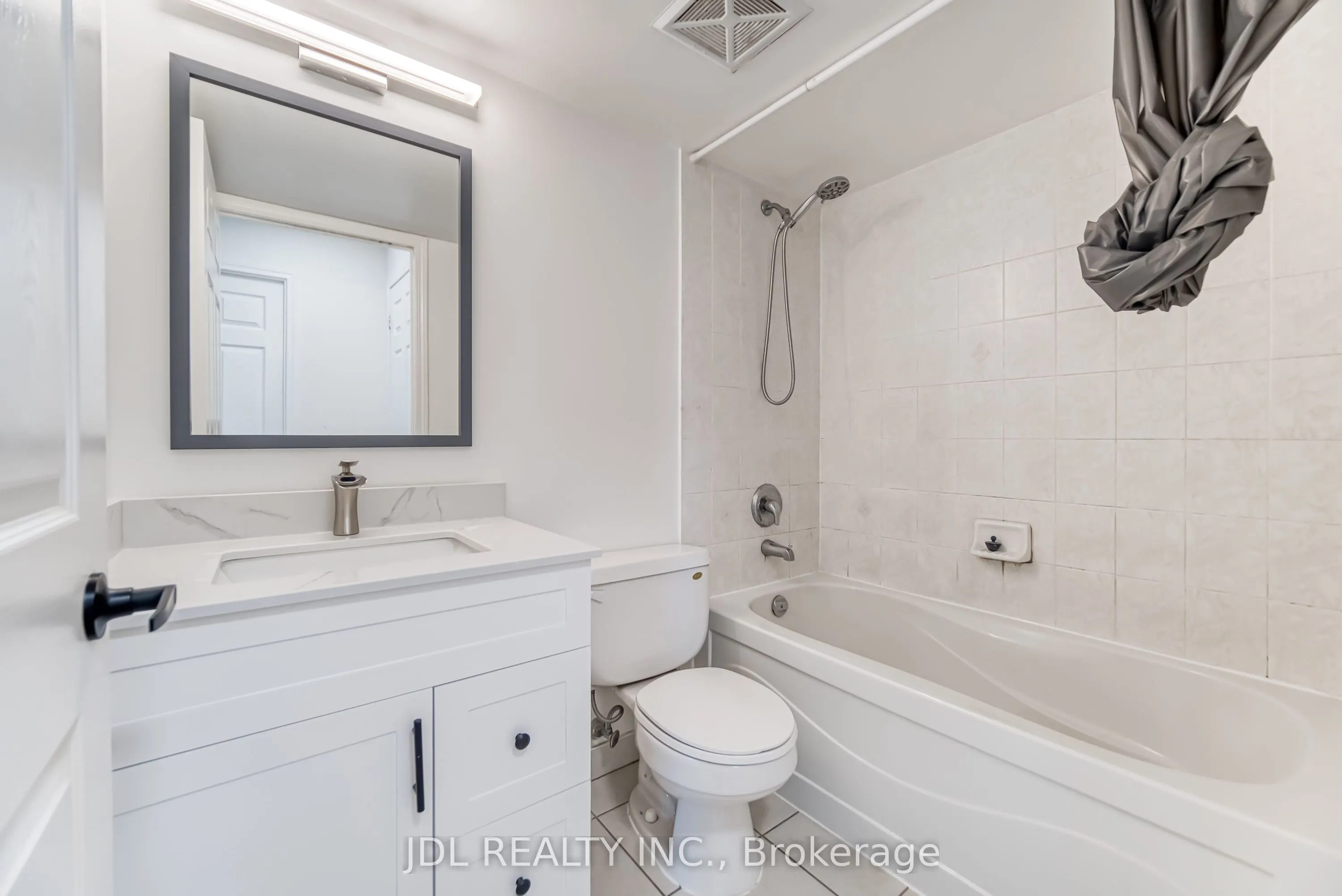 18 Spring Garden Avenue, #3706