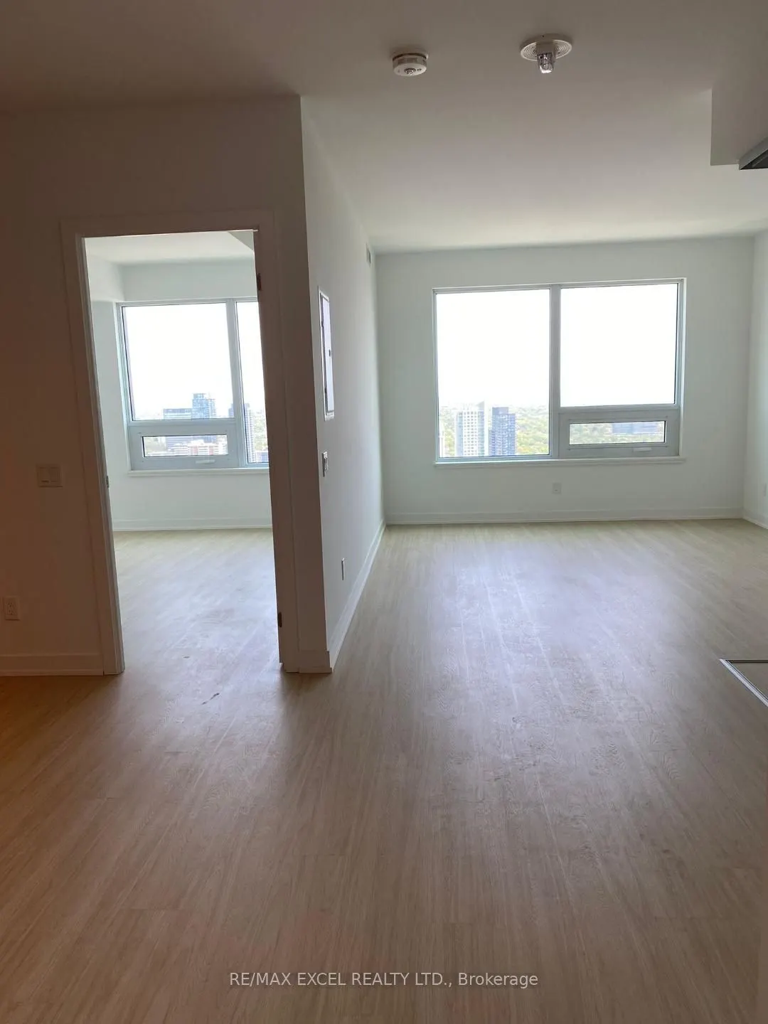 8 Wellesley Street W, #5508