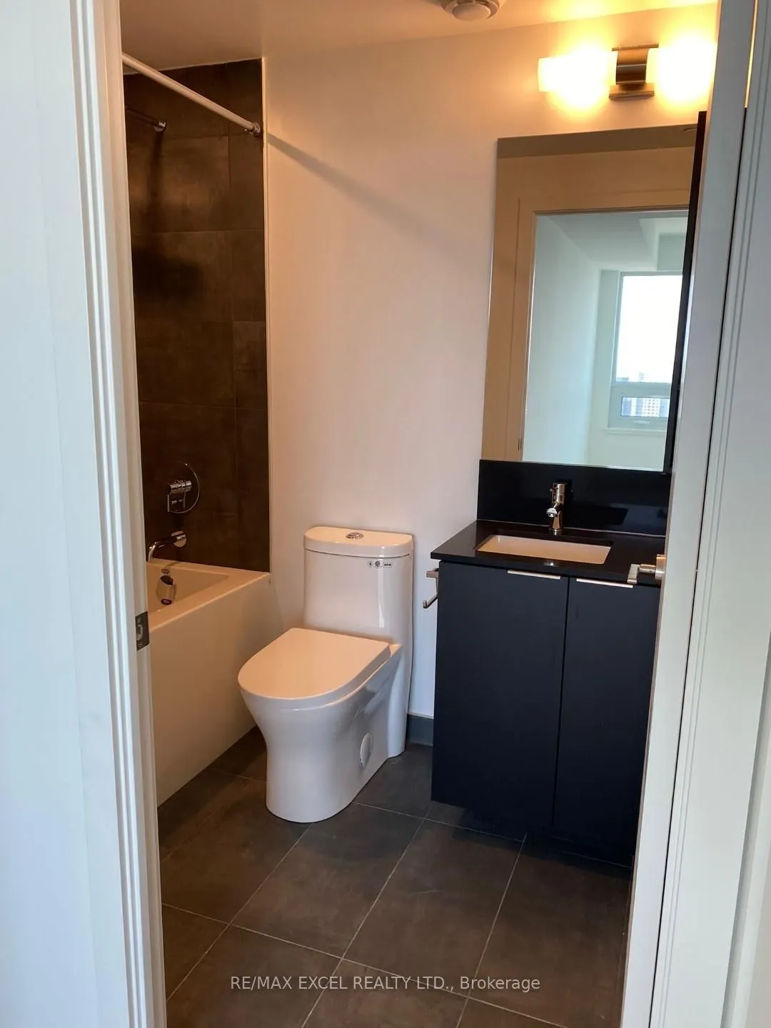 8 Wellesley Street W, #5508