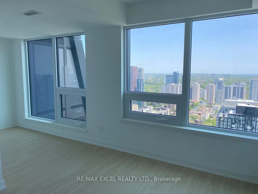 8 Wellesley Street W, #5508