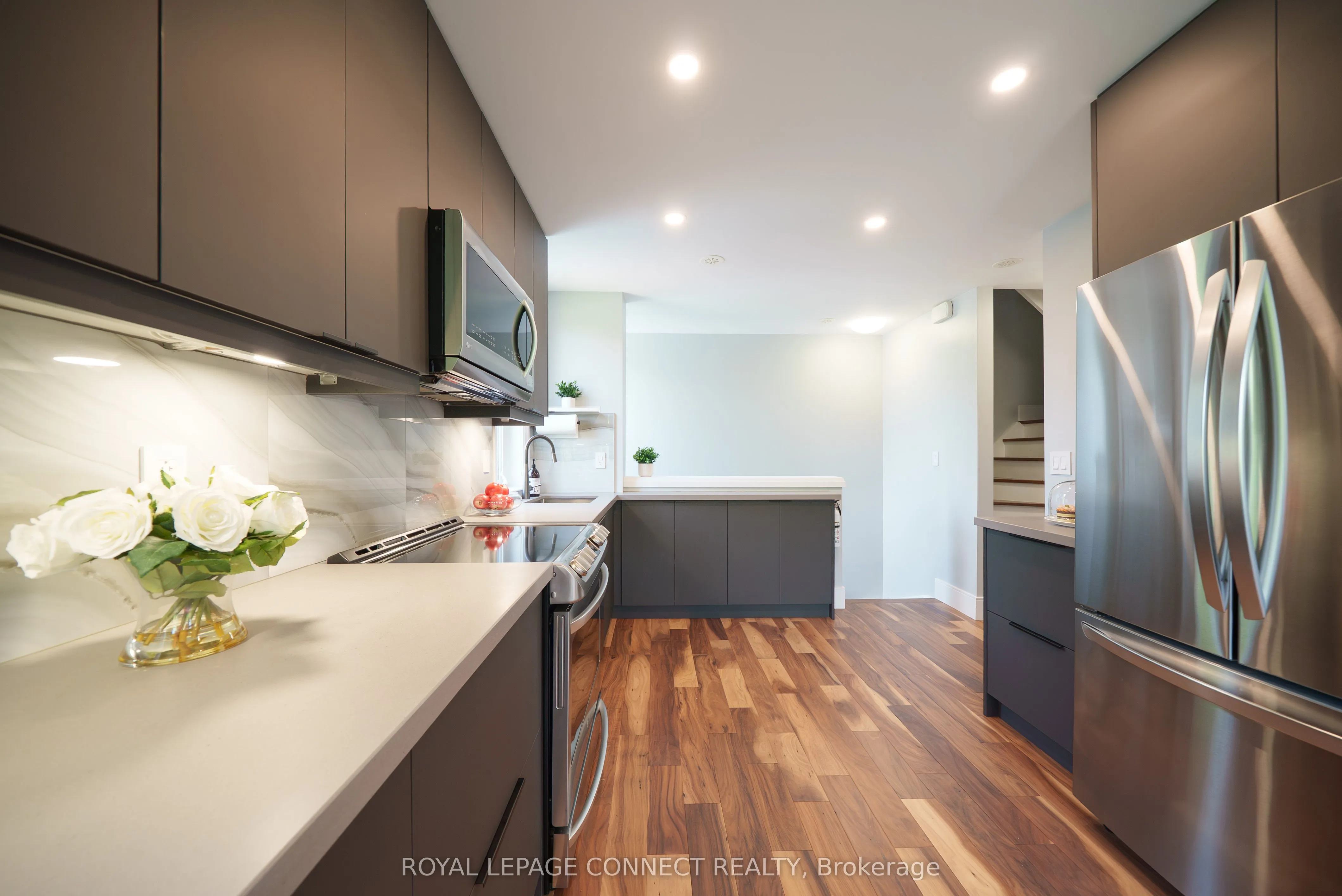 780 Sheppard Avenue E, #TH03