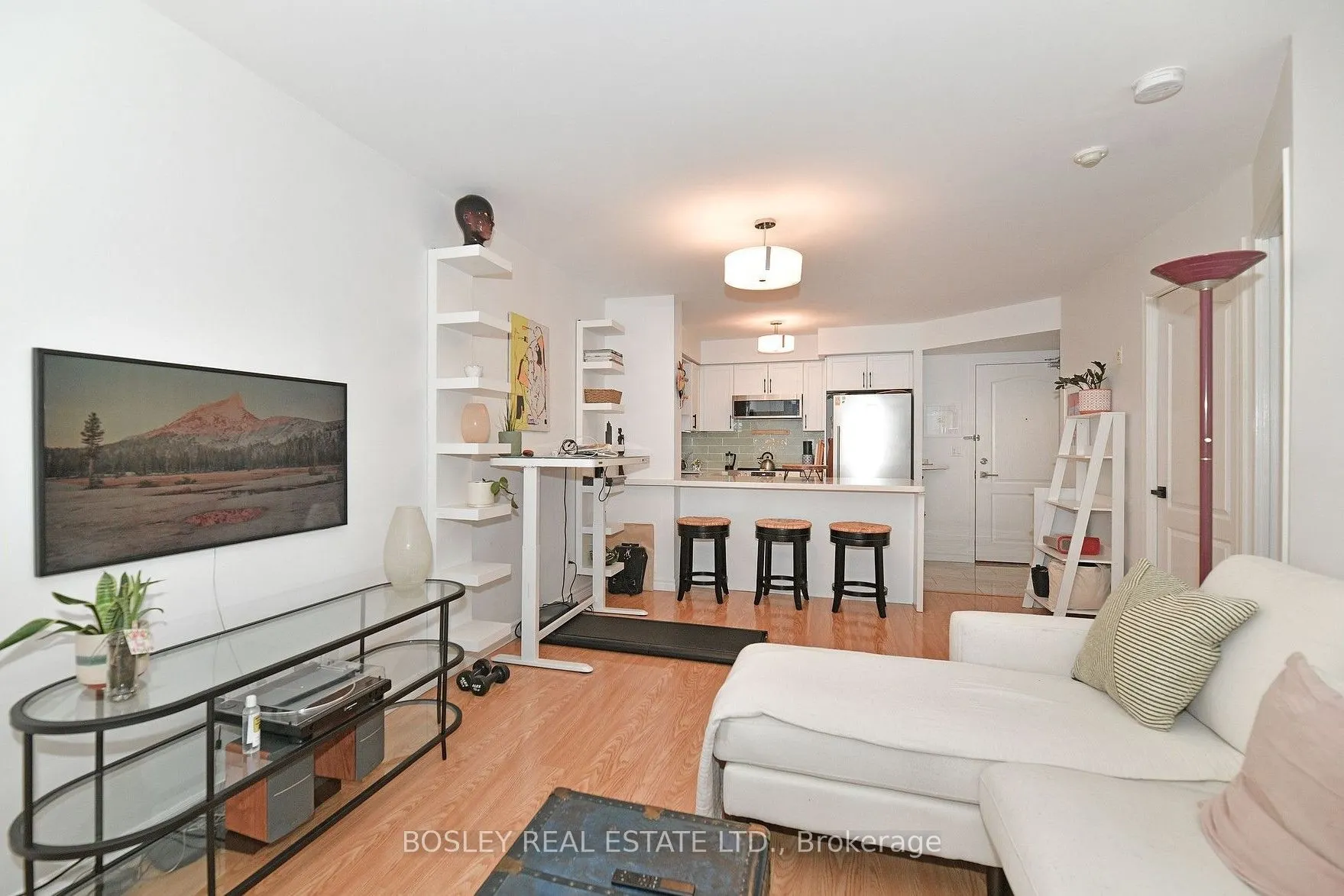 18 Stafford Street, #310