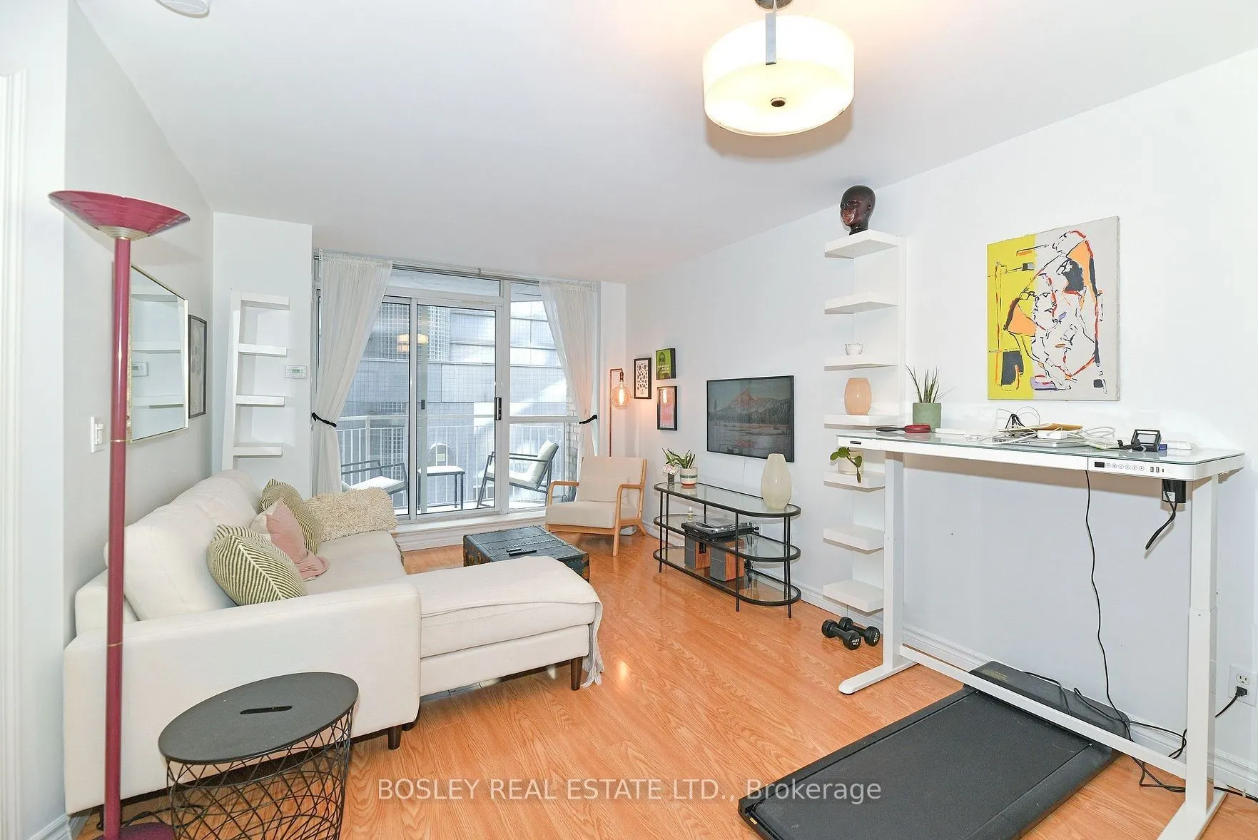18 Stafford Street, #310