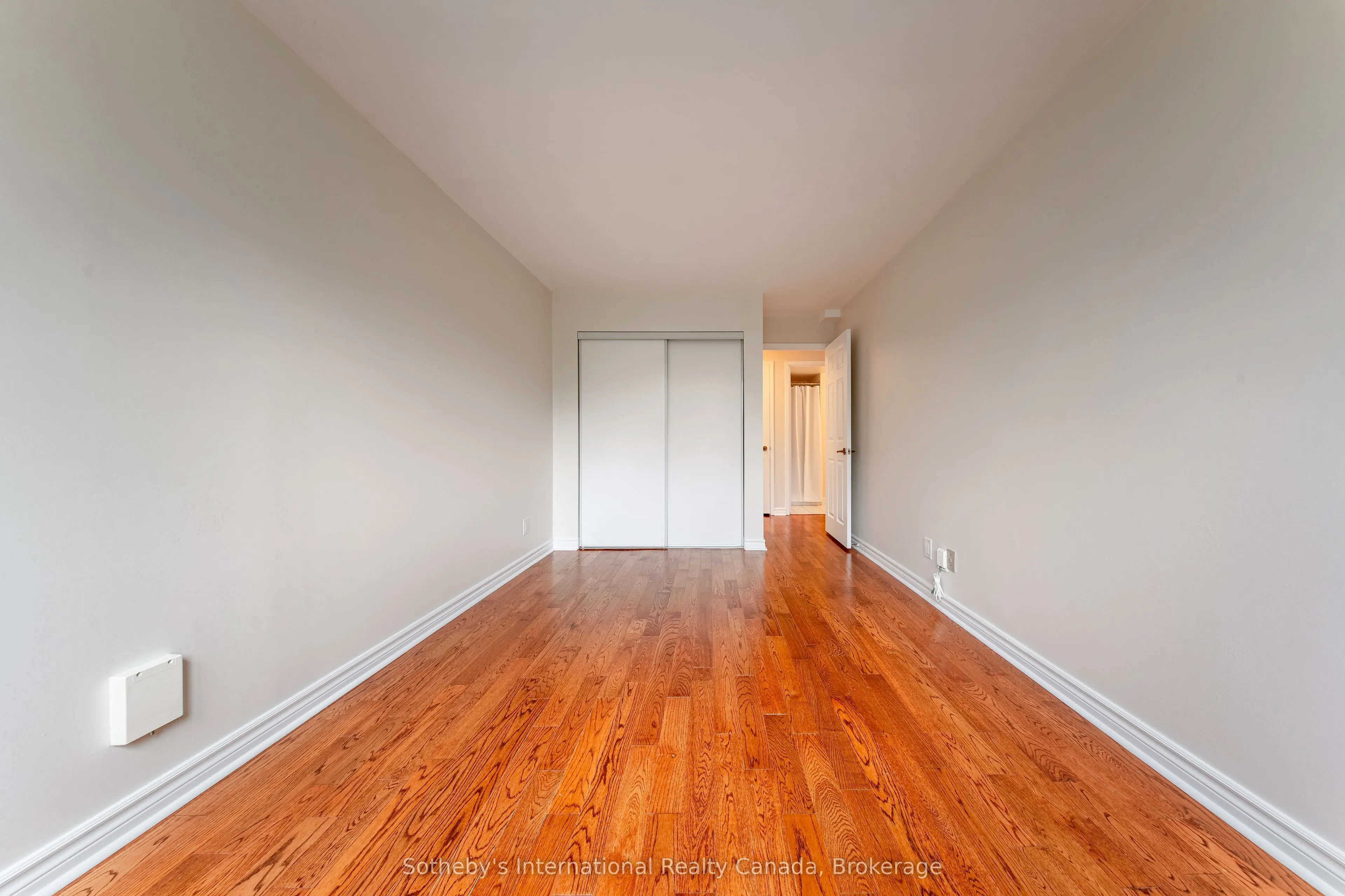 356 McRae Drive, #508