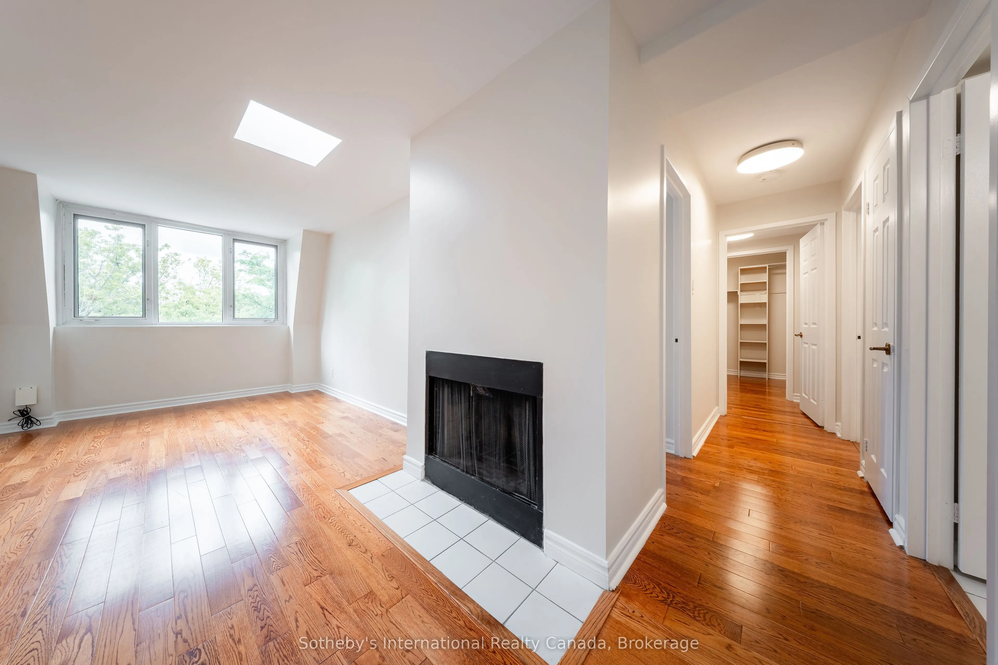 356 McRae Drive, #508
