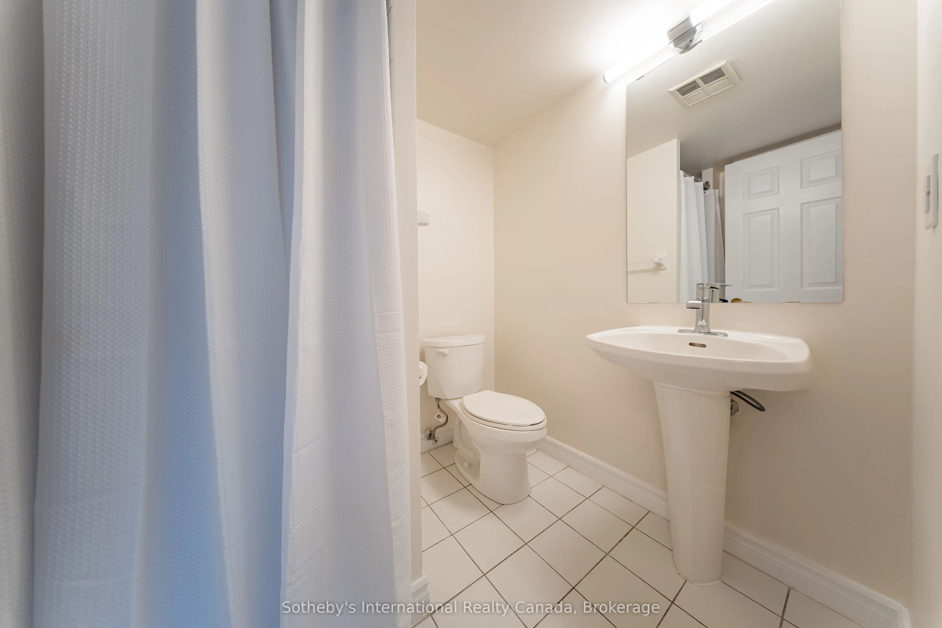 356 McRae Drive, #508