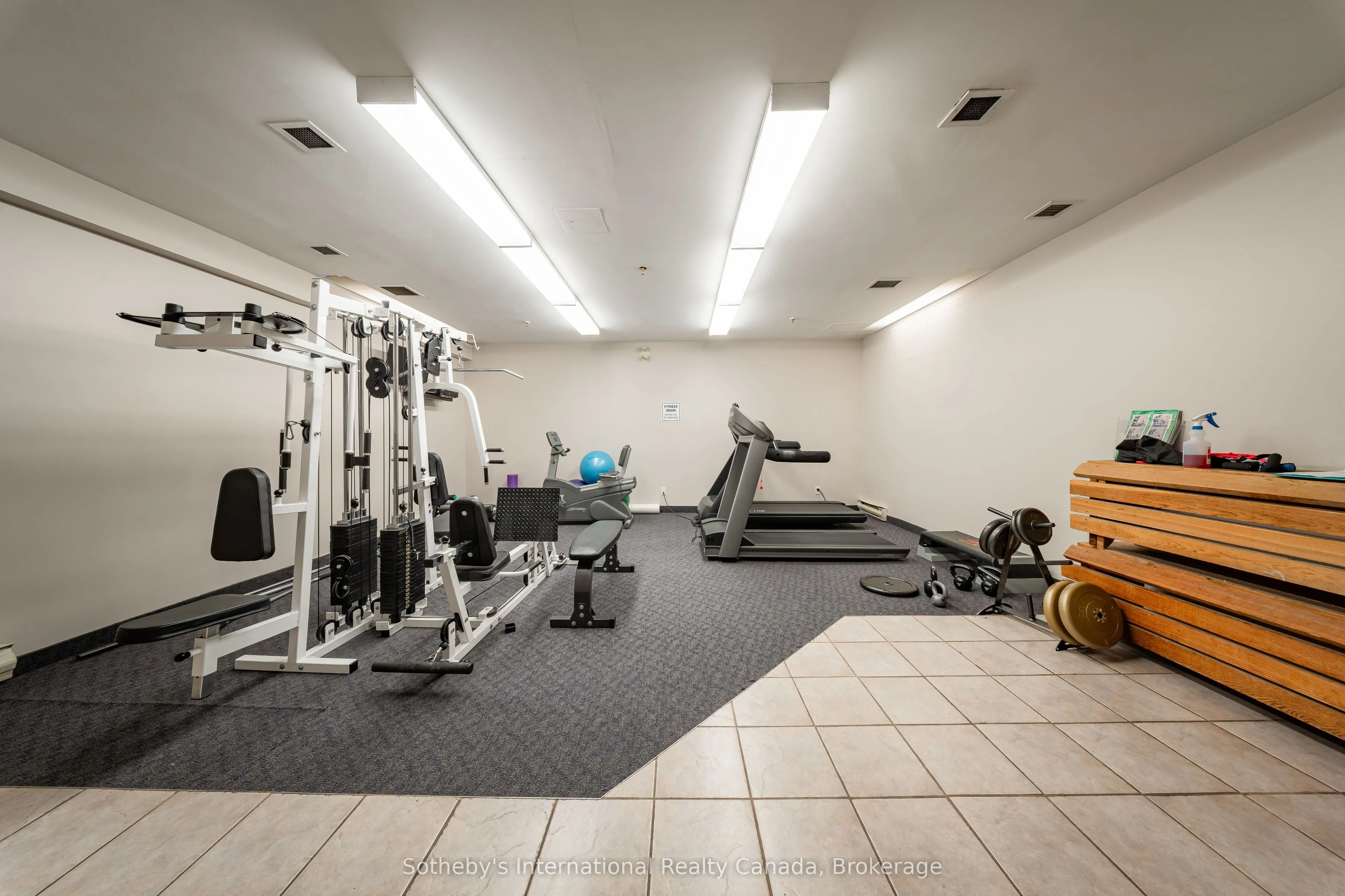 356 McRae Drive, #508