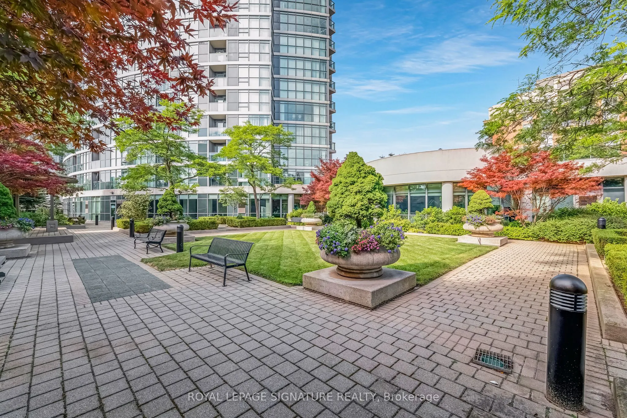 30 Harrison Garden Boulevard, #2703