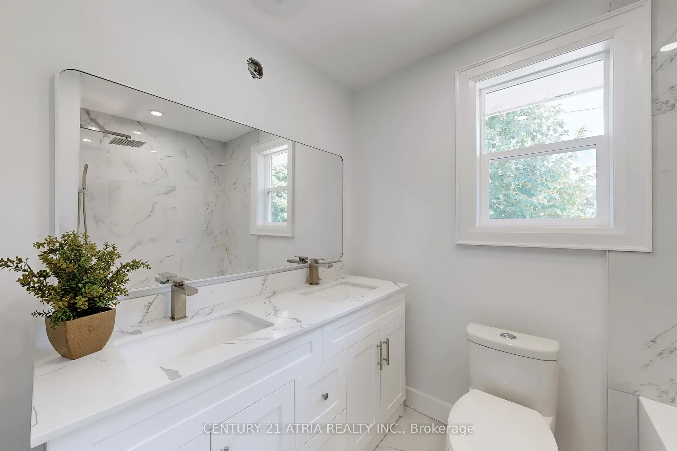 67 Chelmsford Avenue