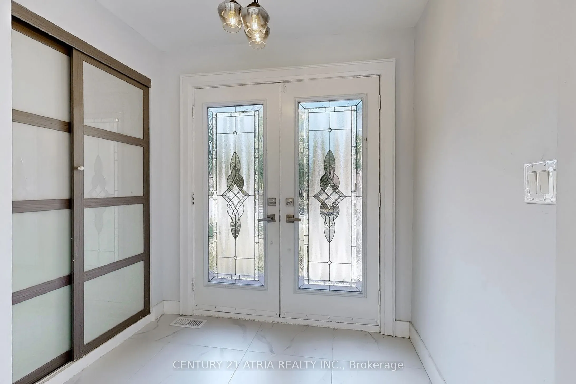 67 Chelmsford Avenue