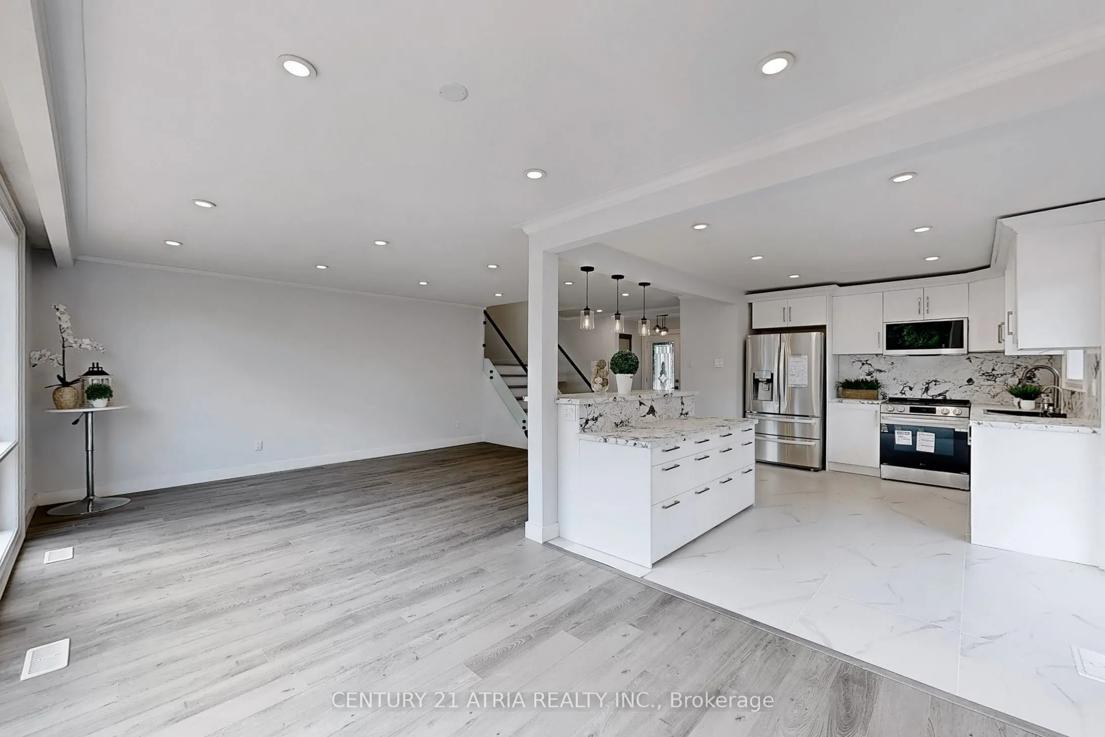 67 Chelmsford Avenue