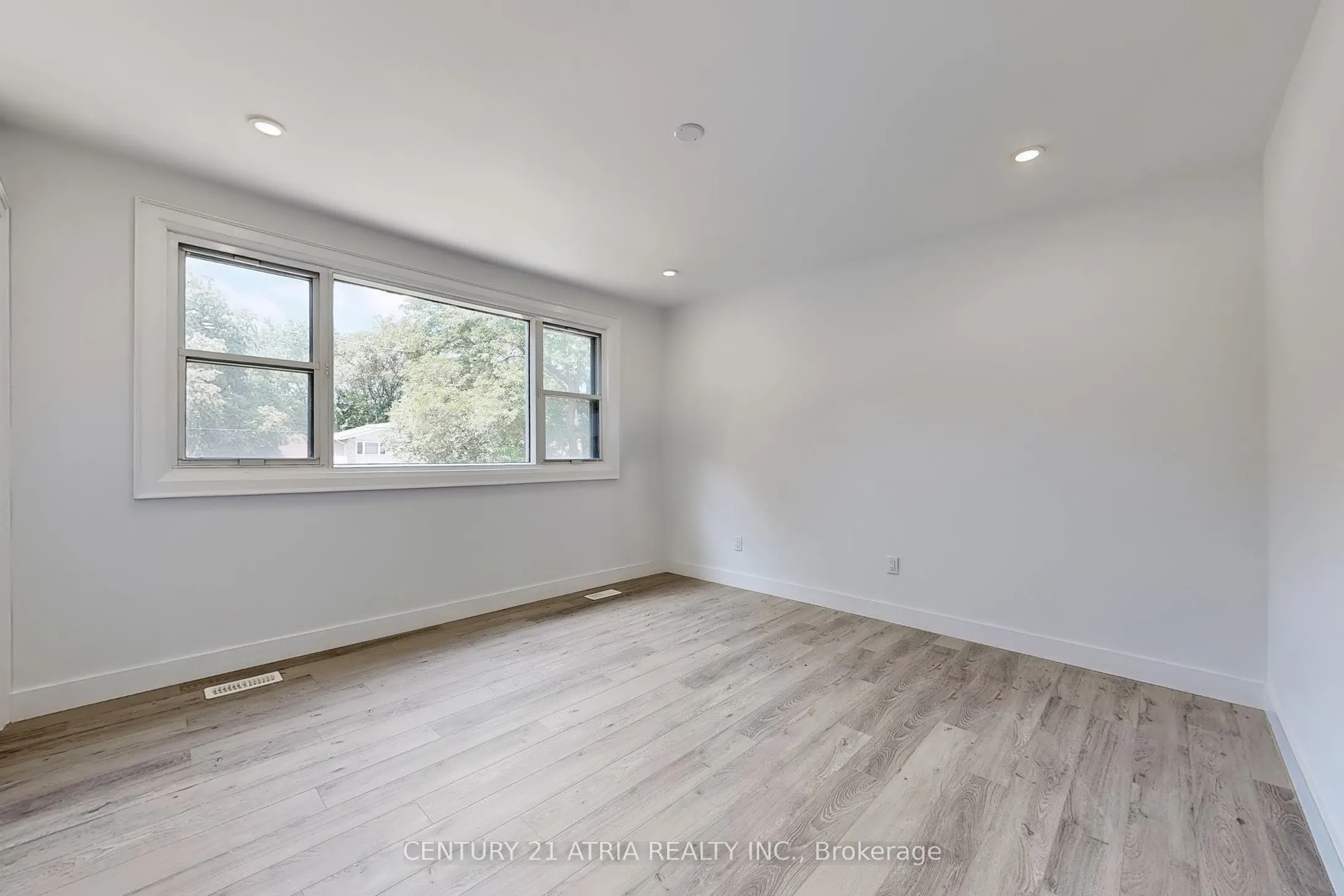 67 Chelmsford Avenue