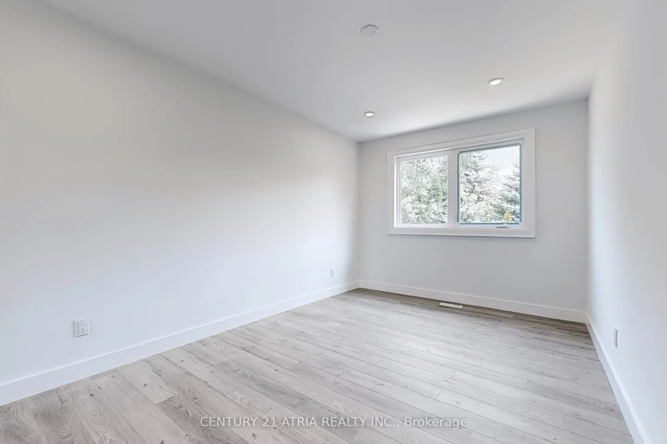 67 Chelmsford Avenue