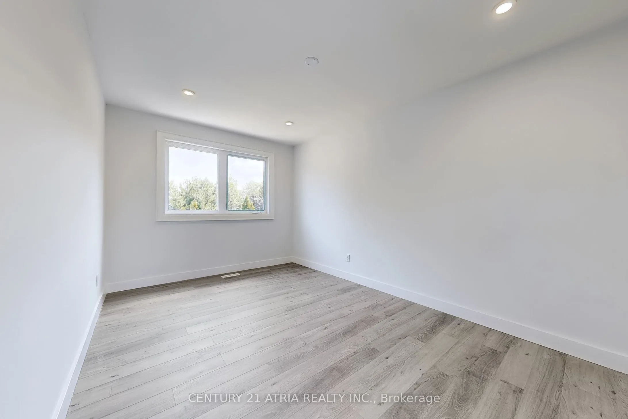 67 Chelmsford Avenue