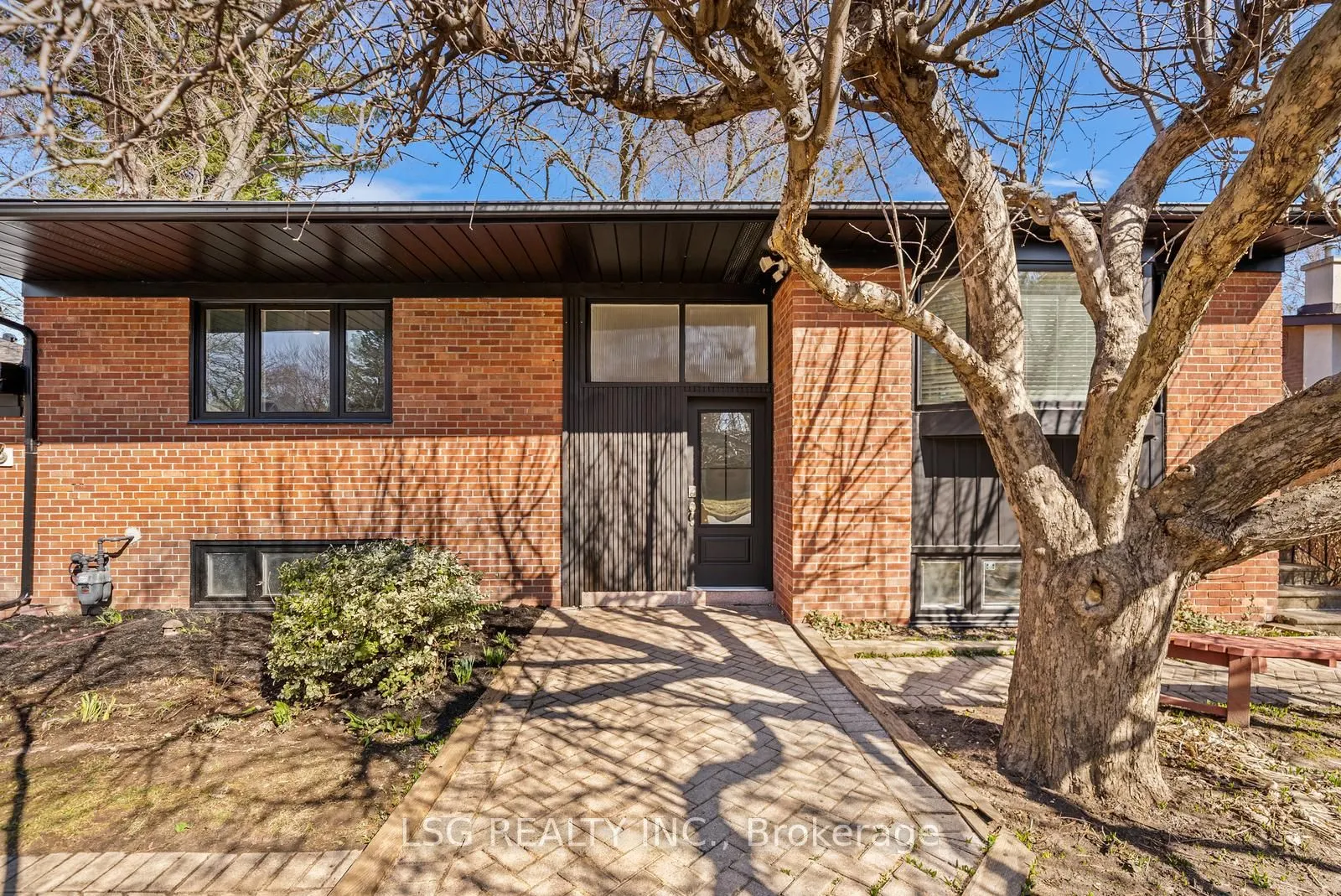 26 Grangemill Crescent
