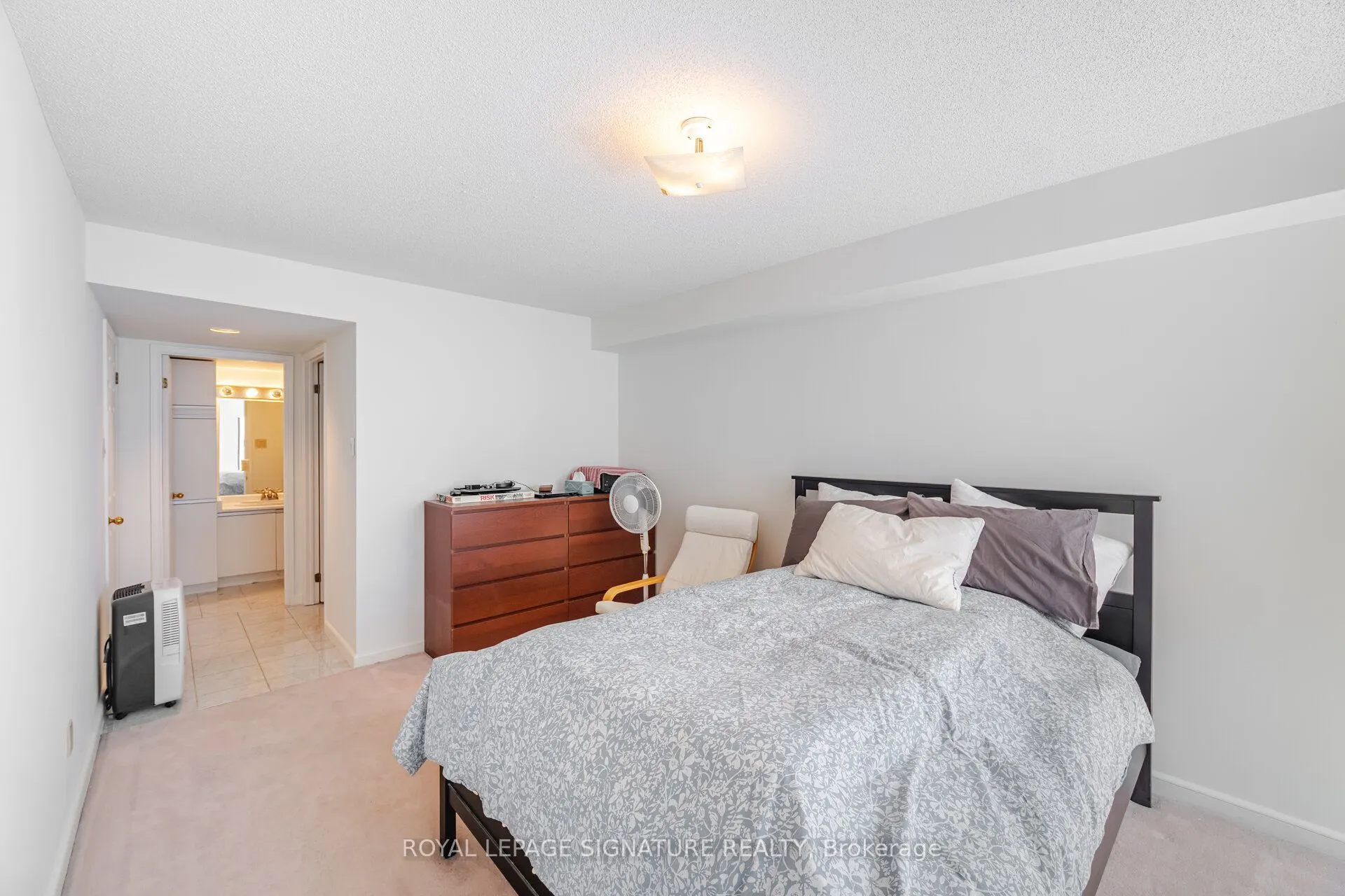 500 Glencairn Avenue, #309