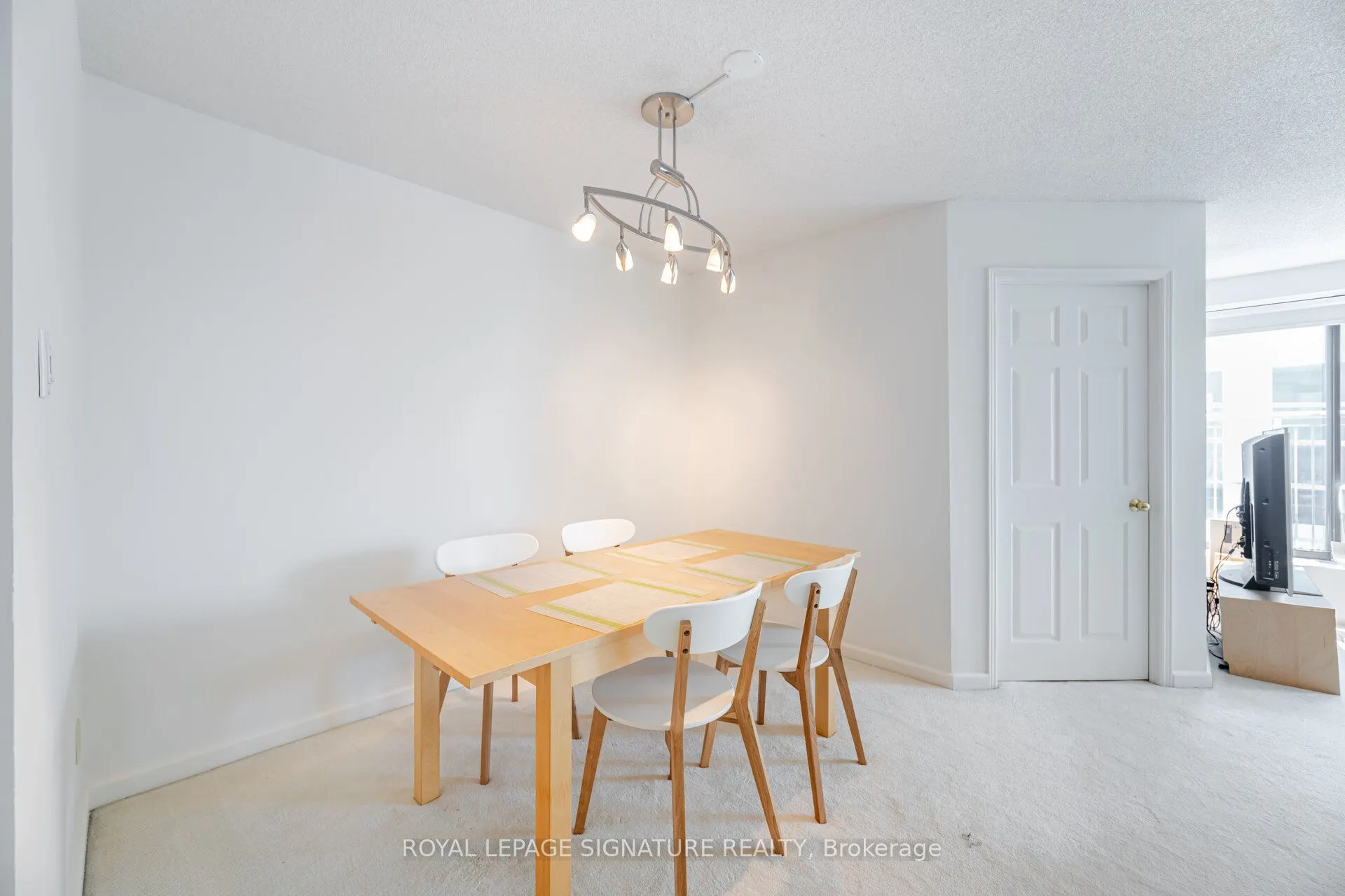 500 Glencairn Avenue, #309