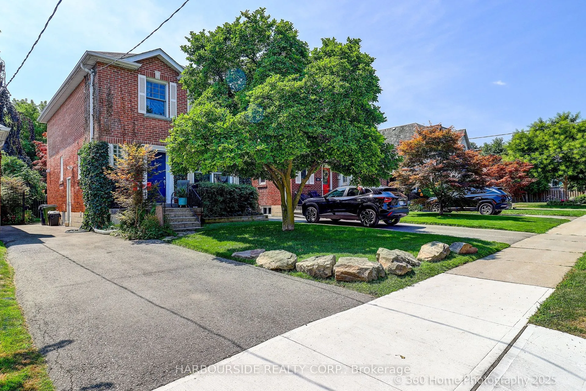 591 Broadway Avenue