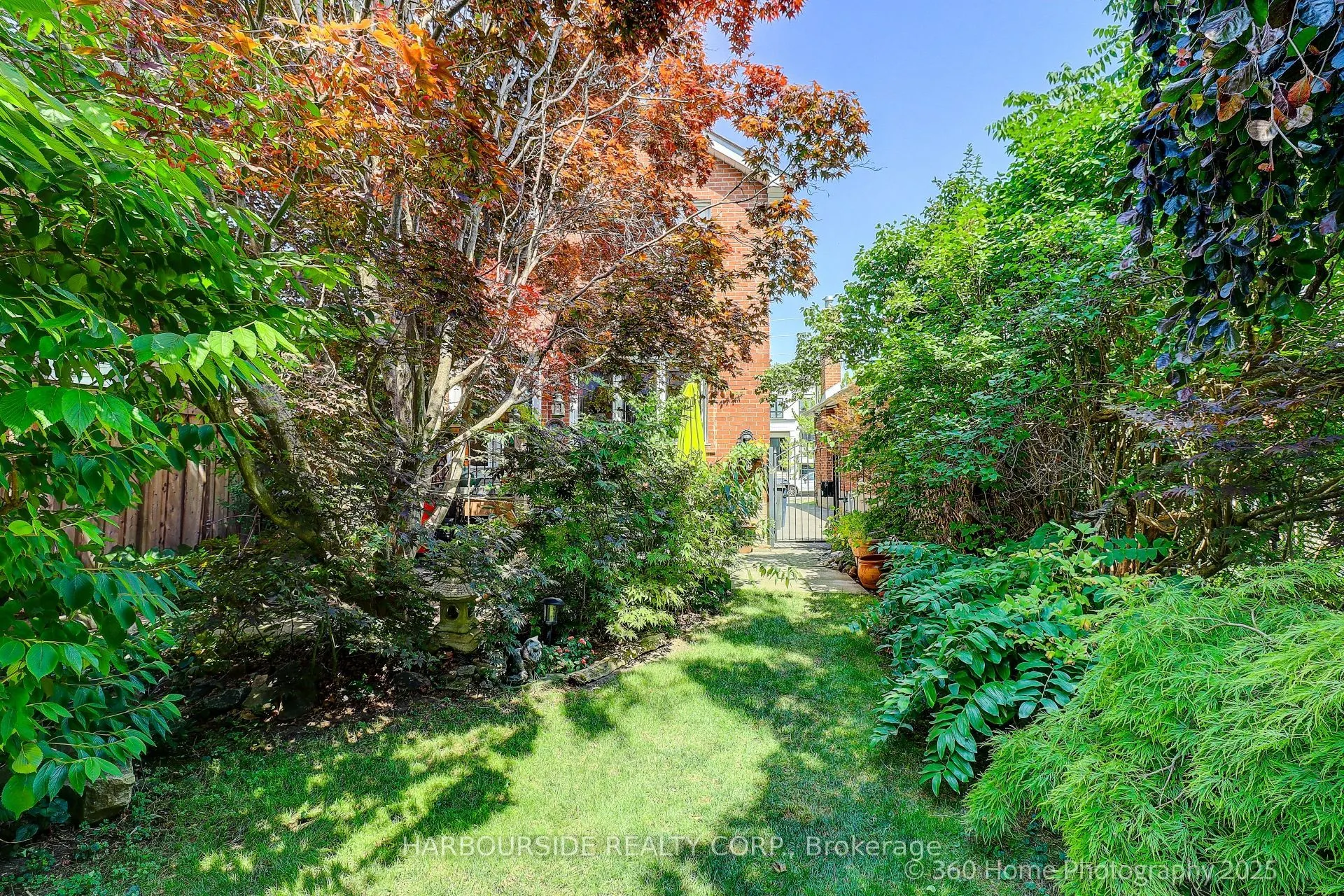 591 Broadway Avenue