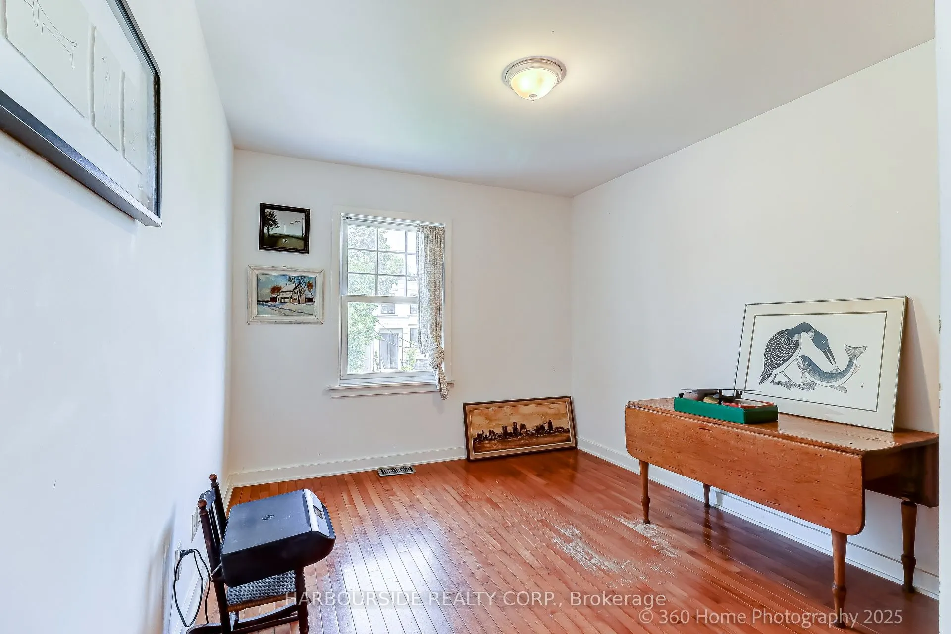 591 Broadway Avenue