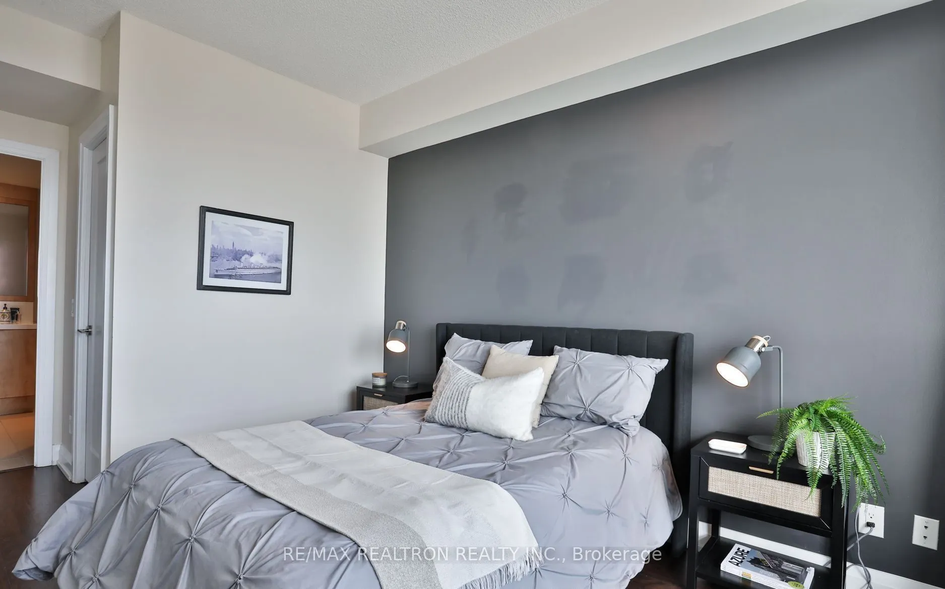 2 Anndale Drive, #3007
