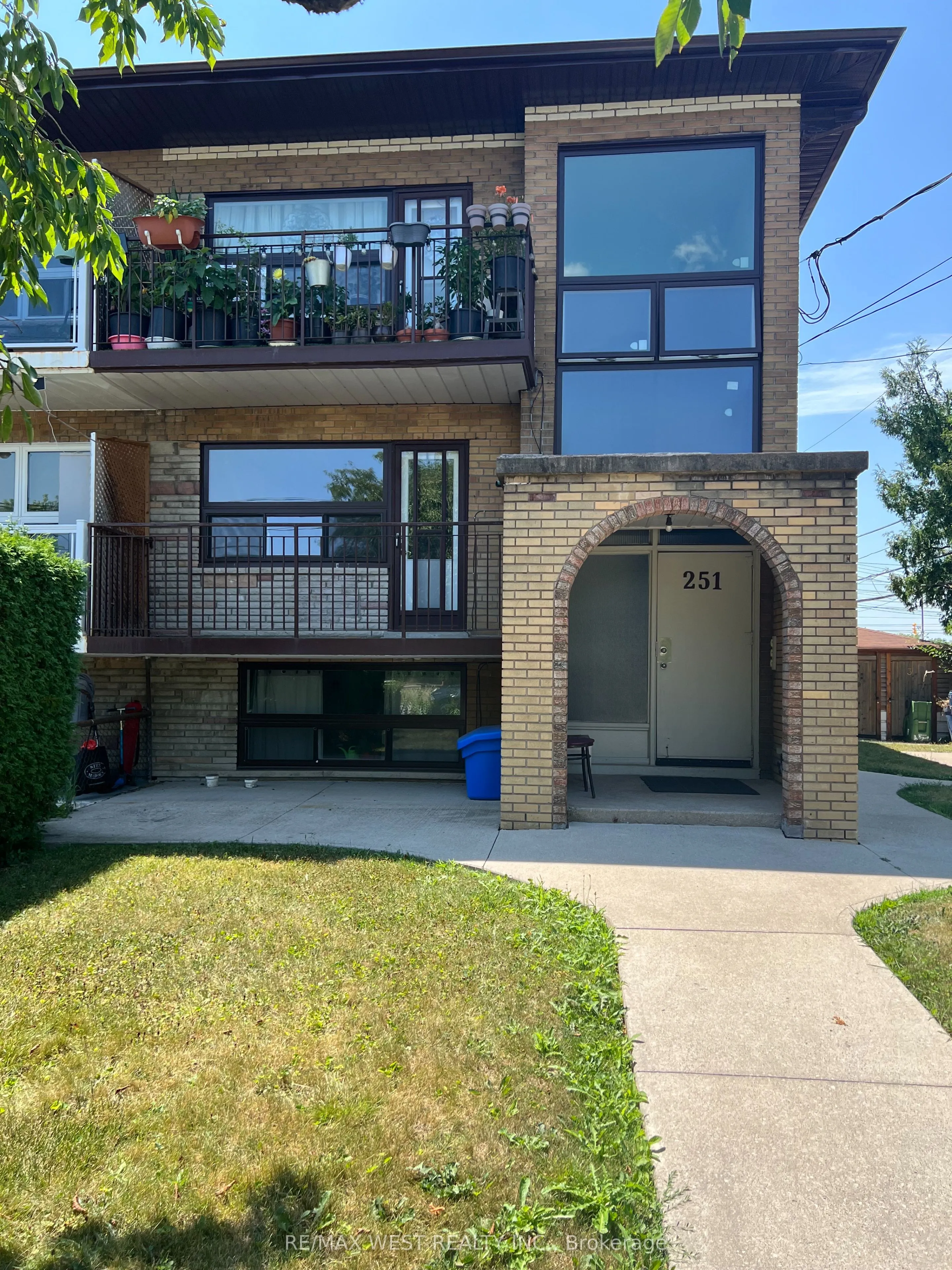 251 Pannahill Road, #2