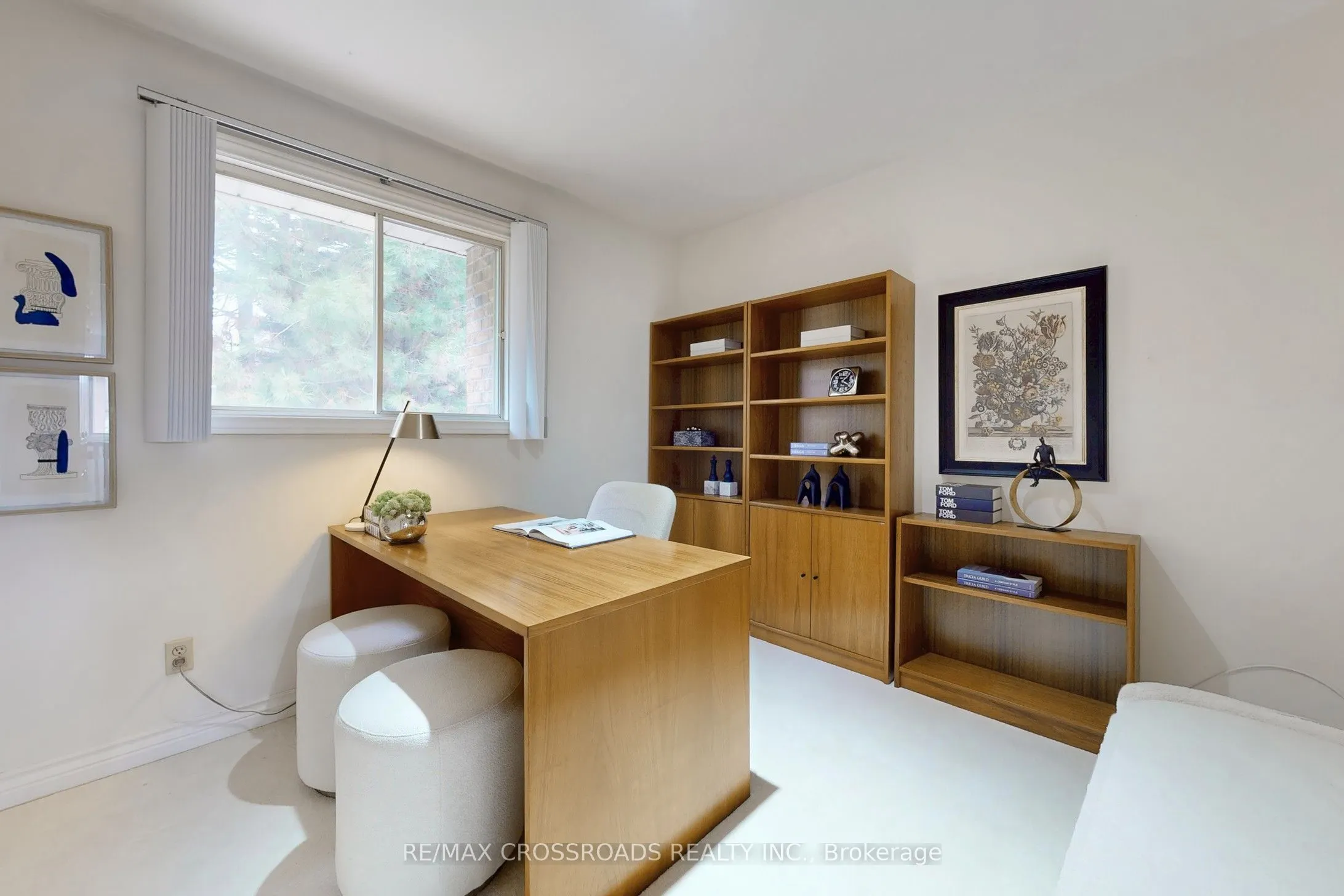 8 Orchid Court
